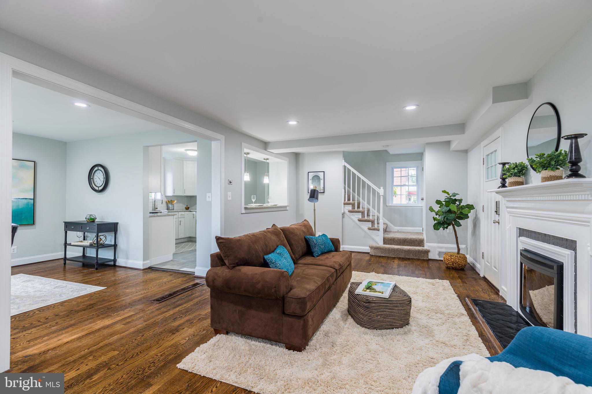 RAMBLEWOOD - Residential