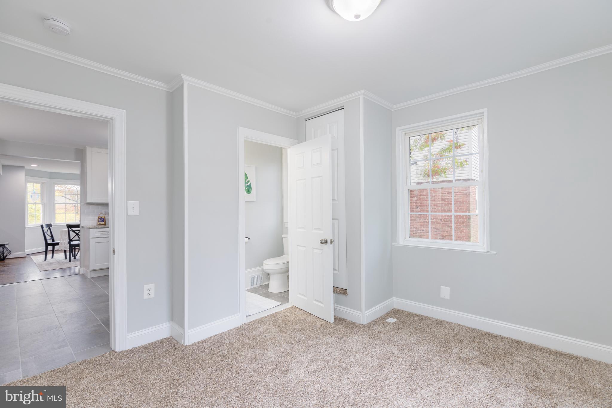 RAMBLEWOOD - Residential