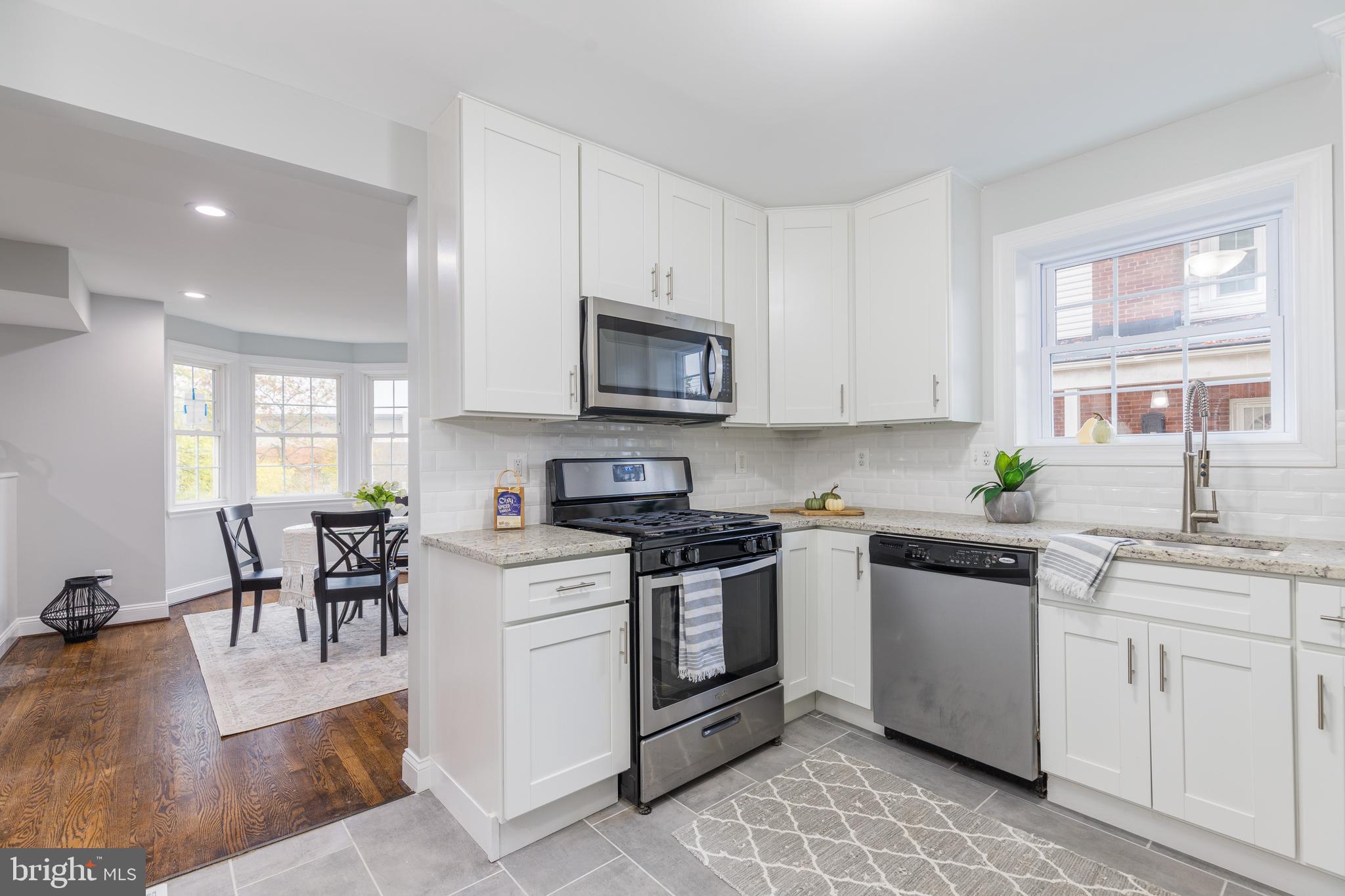 RAMBLEWOOD - Residential