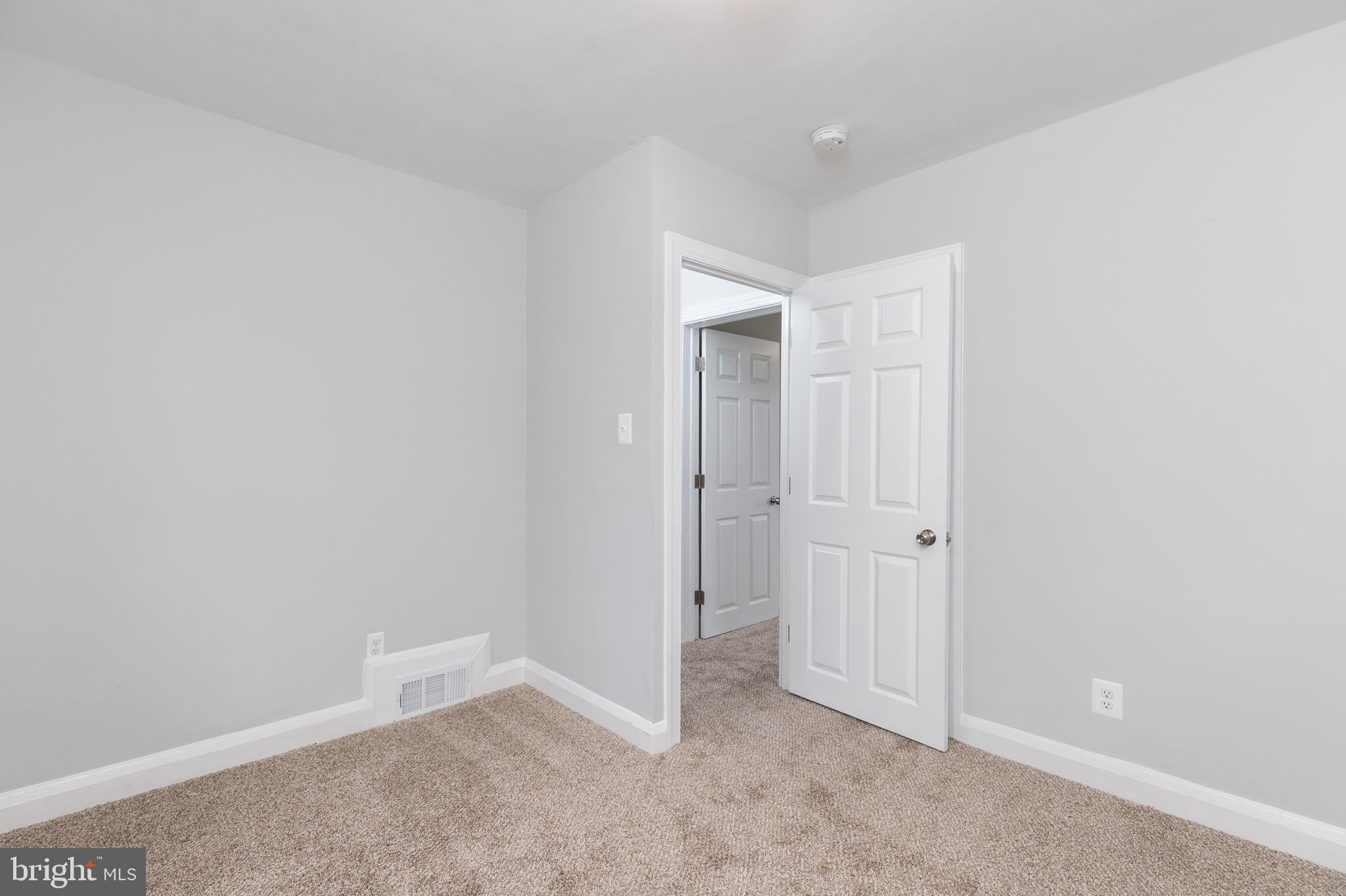 RAMBLEWOOD - Residential