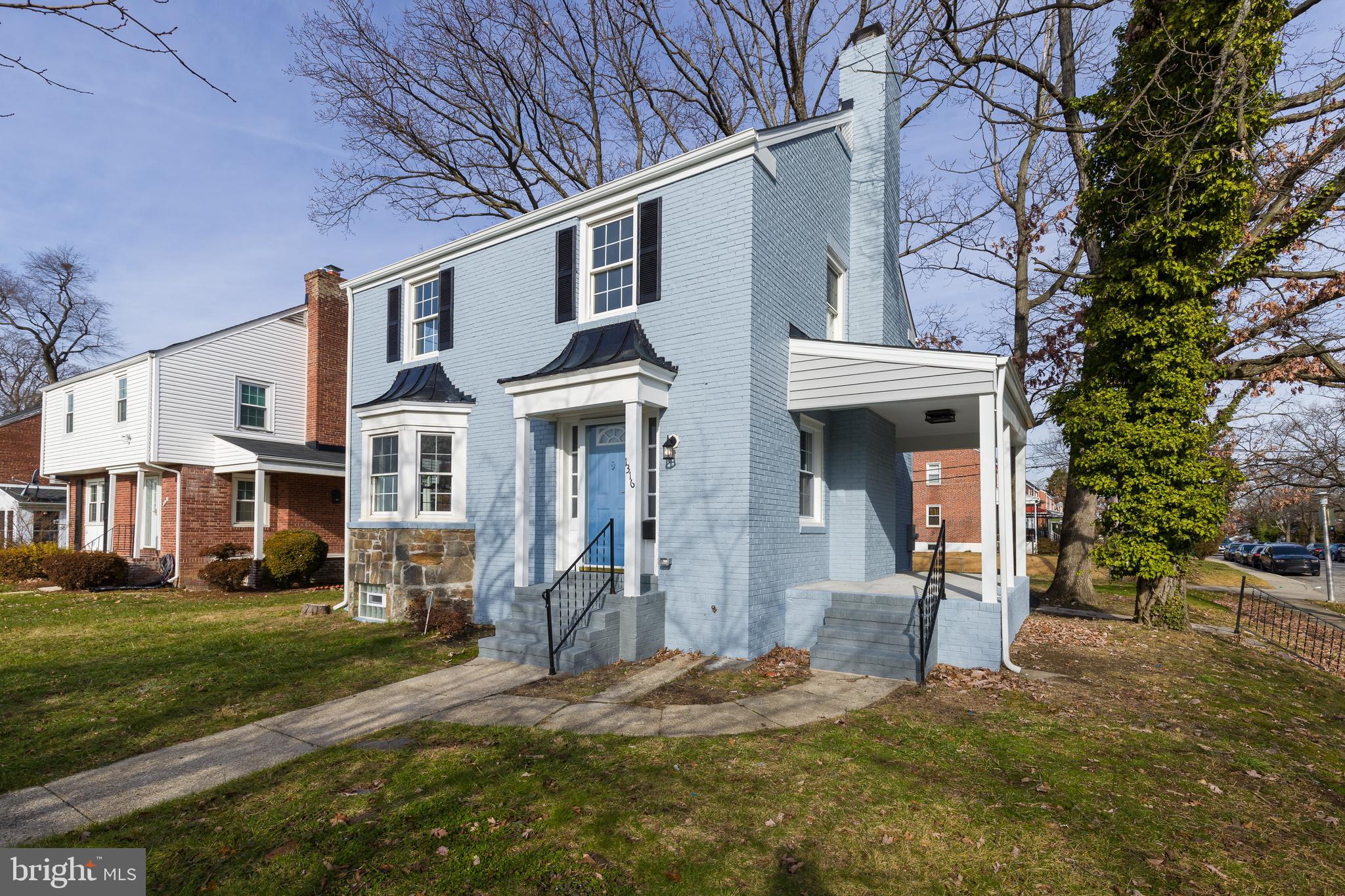 RAMBLEWOOD - Residential