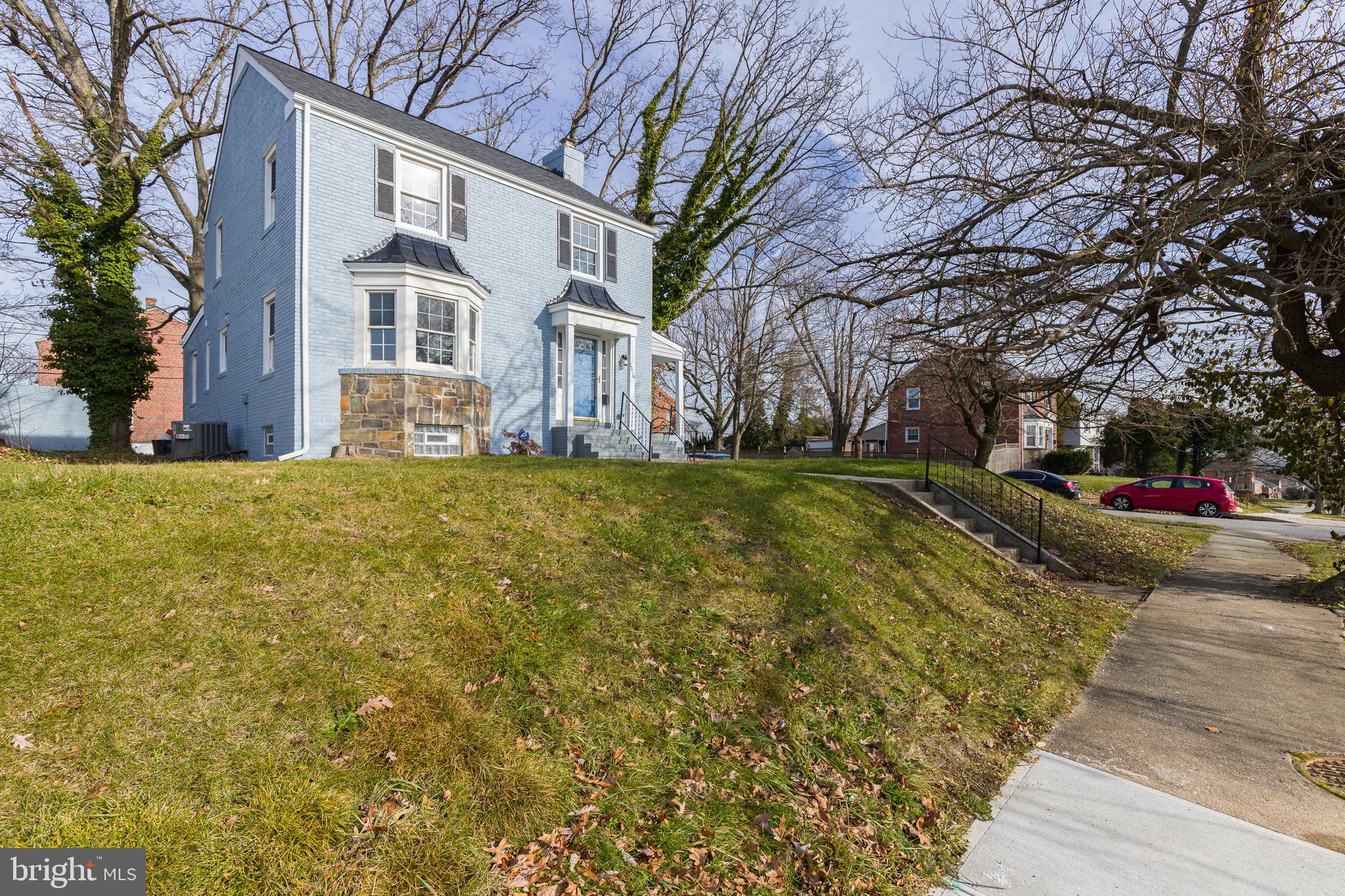 RAMBLEWOOD - Residential