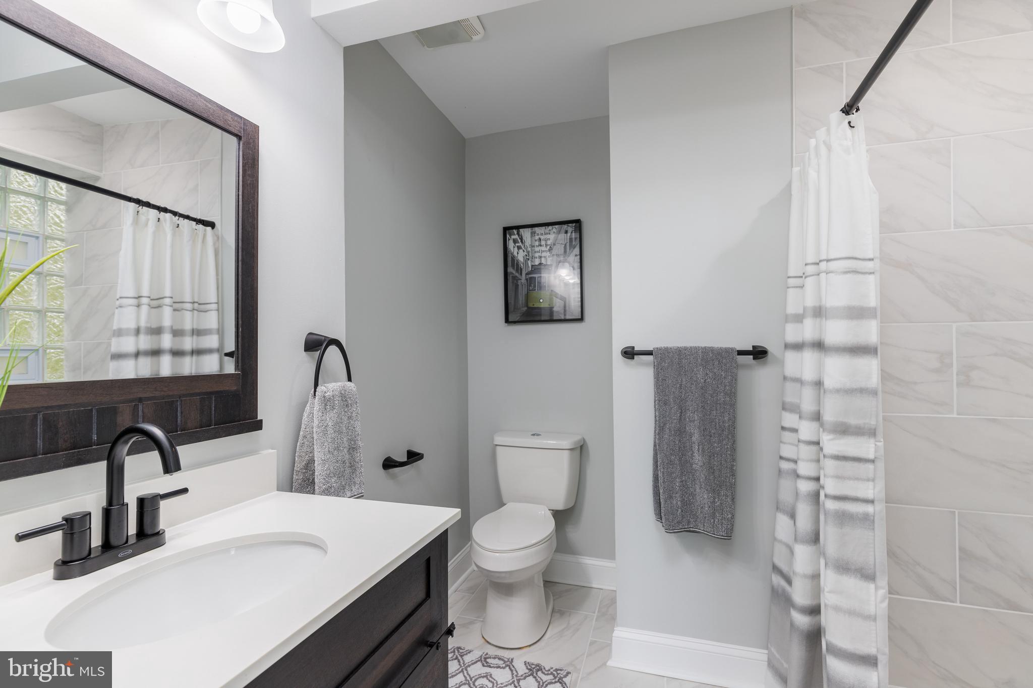 RAMBLEWOOD - Residential