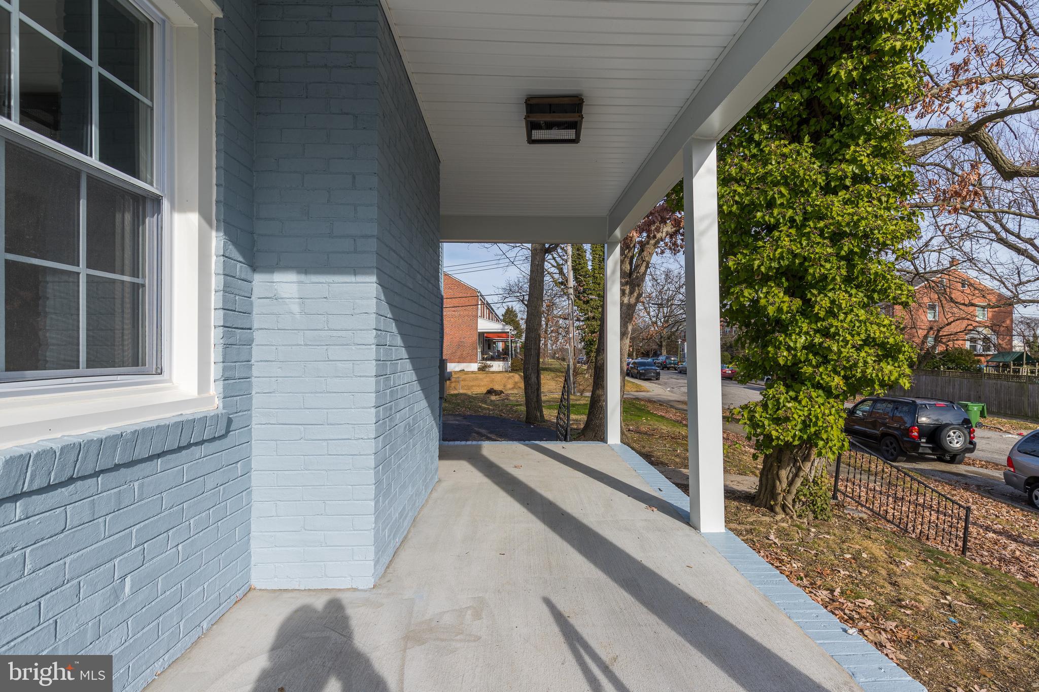 RAMBLEWOOD - Residential