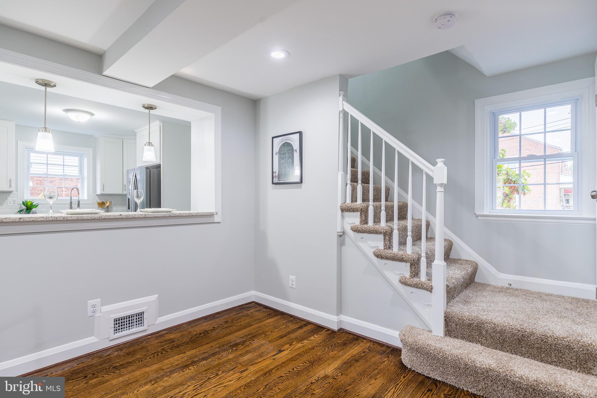 RAMBLEWOOD - Residential