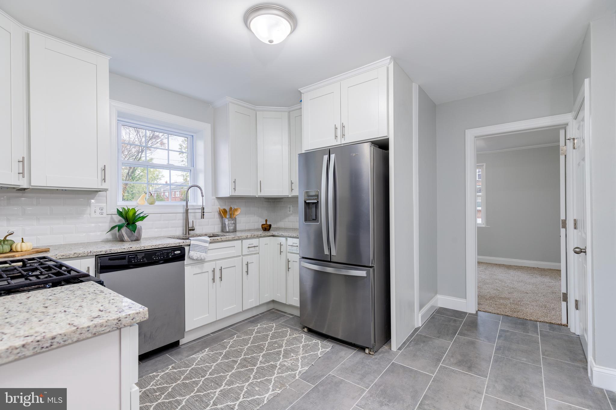 RAMBLEWOOD - Residential