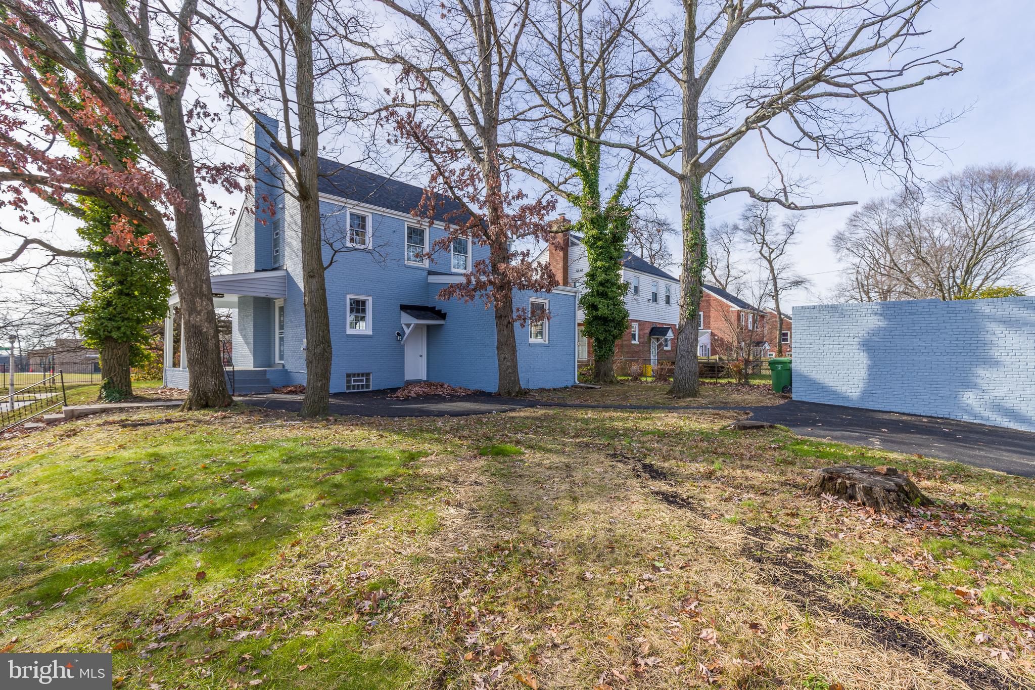 RAMBLEWOOD - Residential