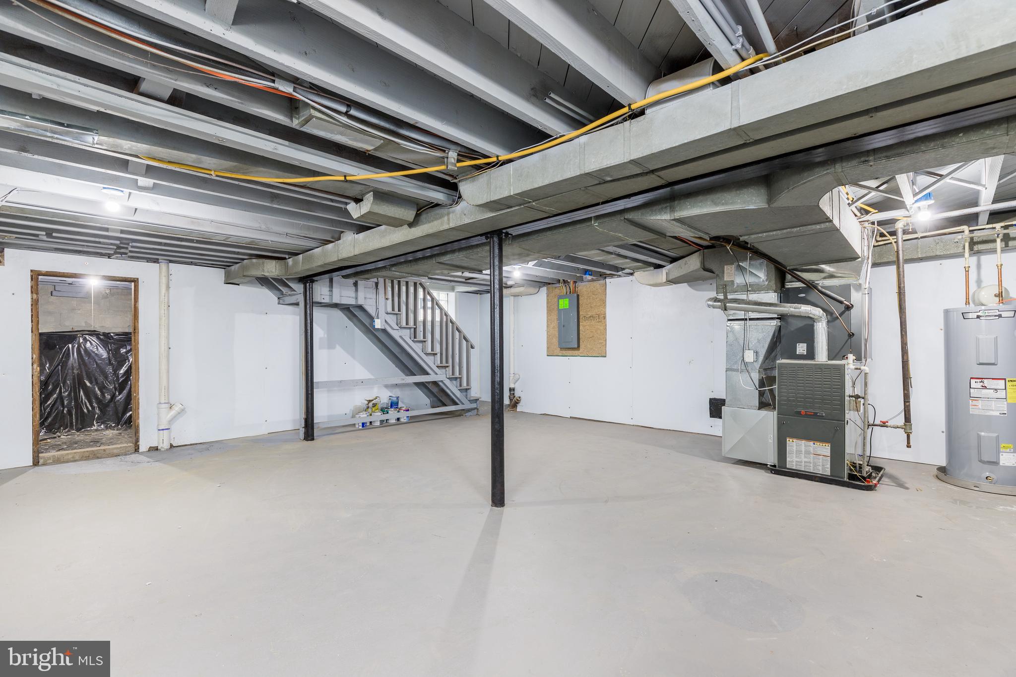 RAMBLEWOOD - Residential