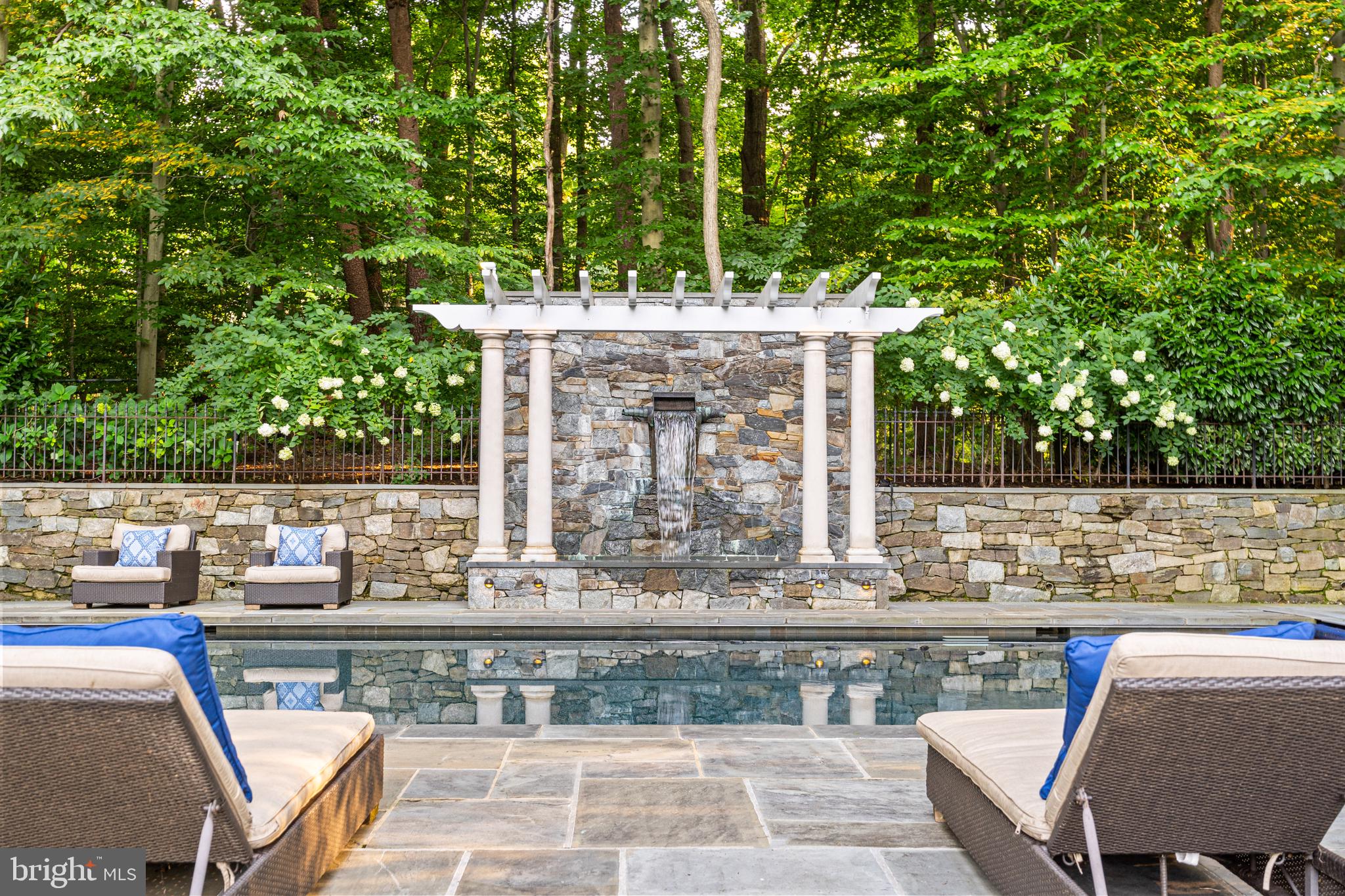 AVENEL - Residential