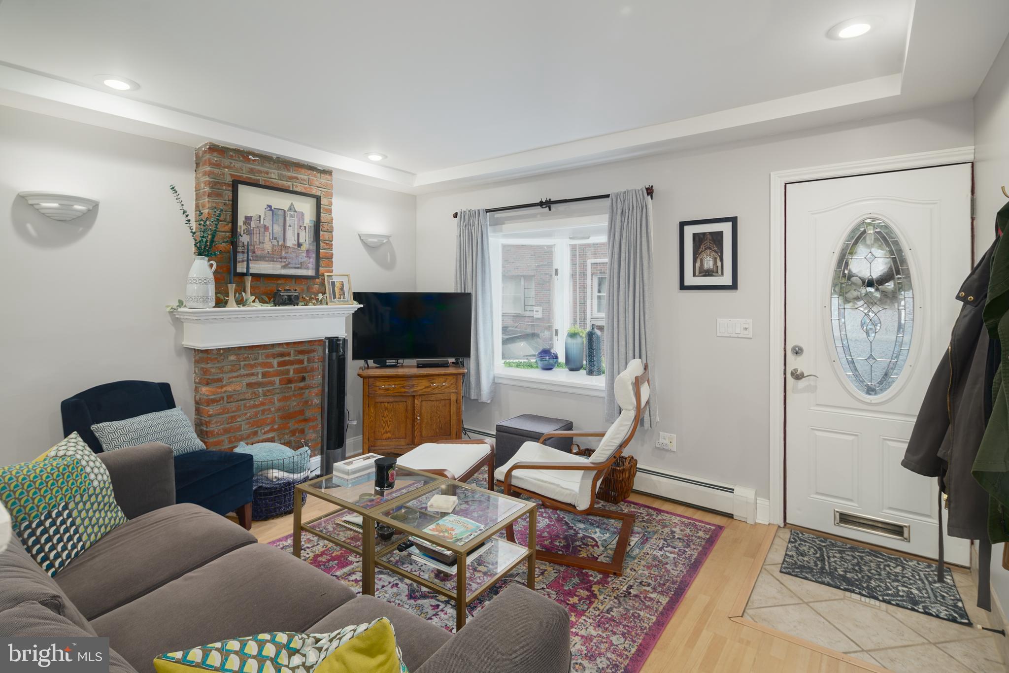 EAST PASSYUNK CROSSING - Residential Lease