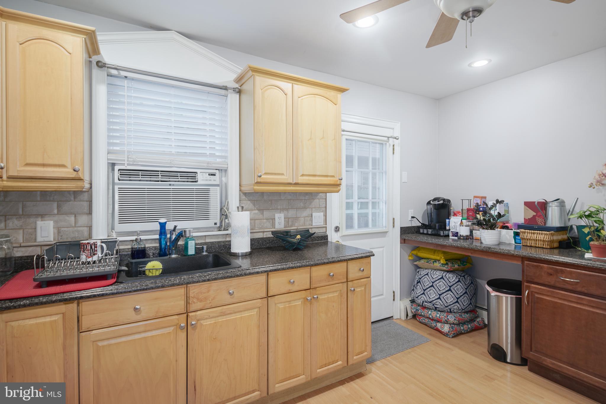 EAST PASSYUNK CROSSING - Residential Lease