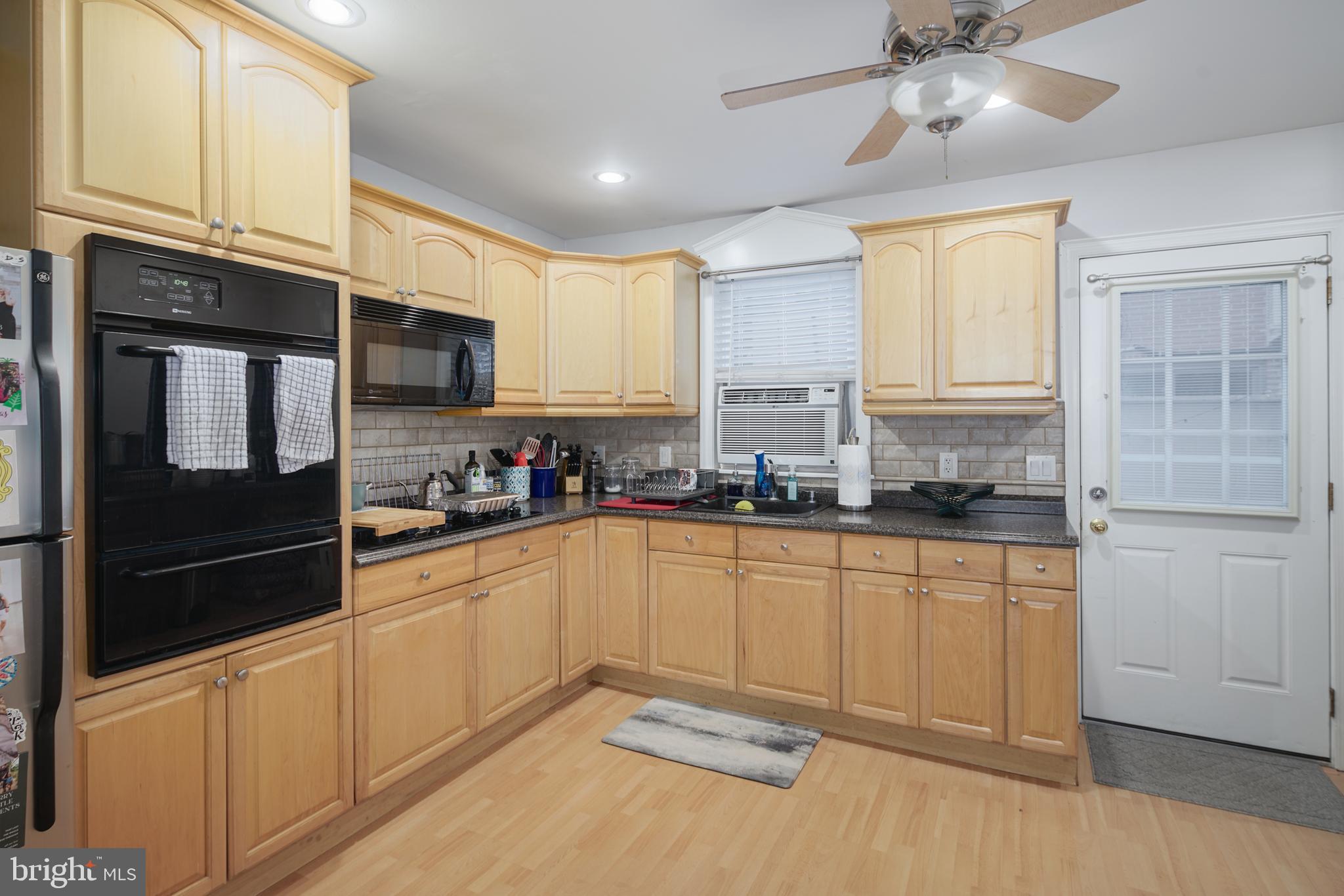 EAST PASSYUNK CROSSING - Residential Lease