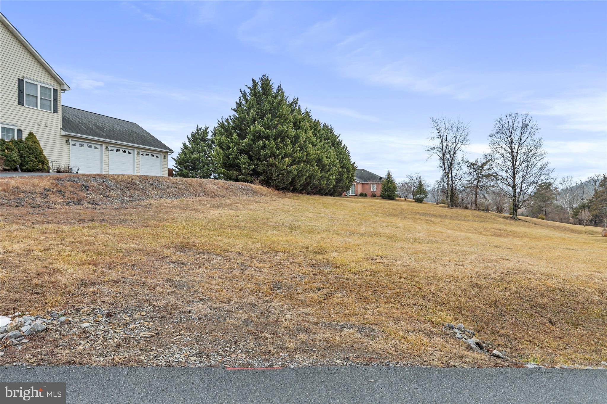 WATERVIEW ESTATES - Land