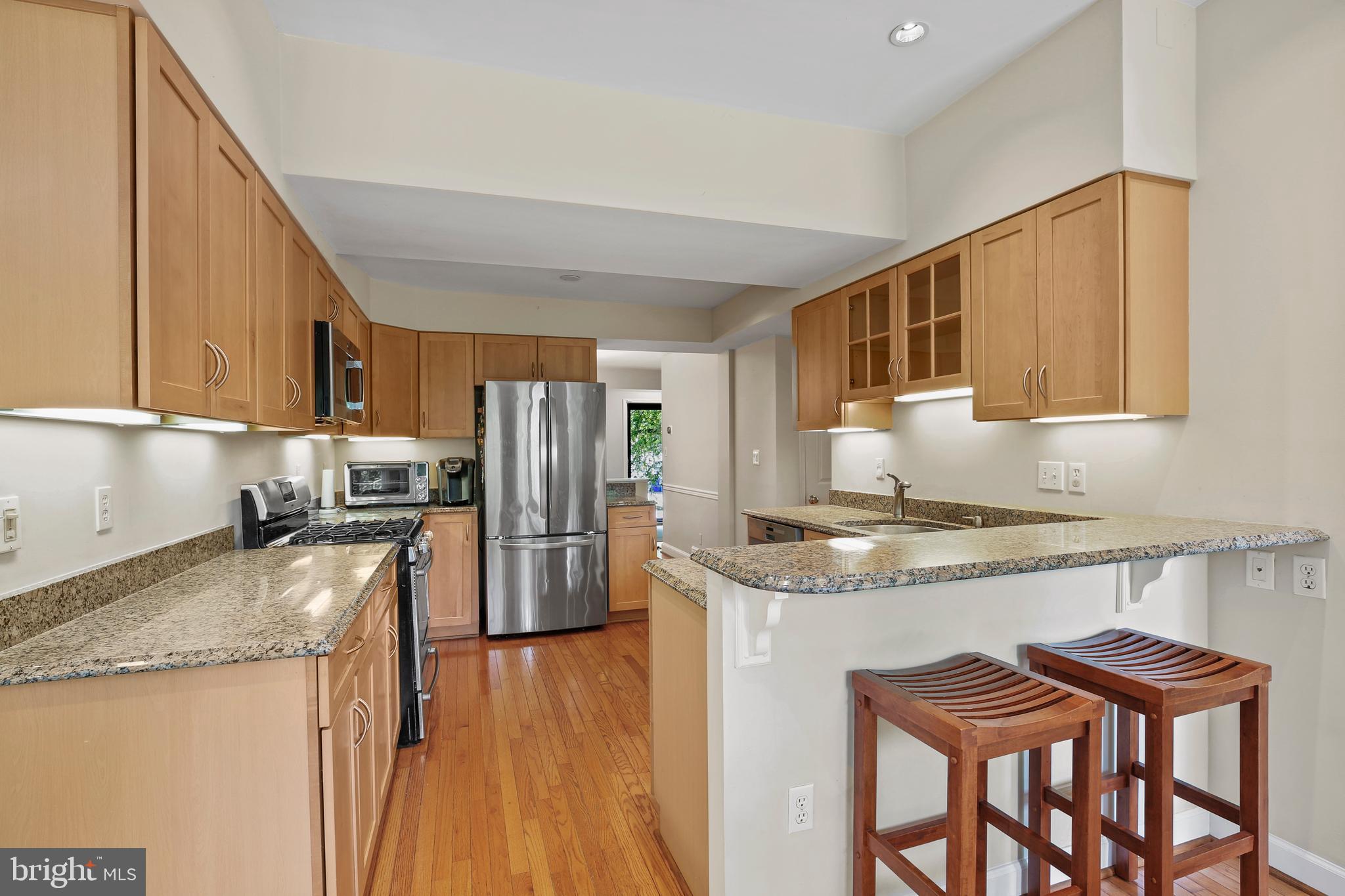 EDGEWOOD - Residential