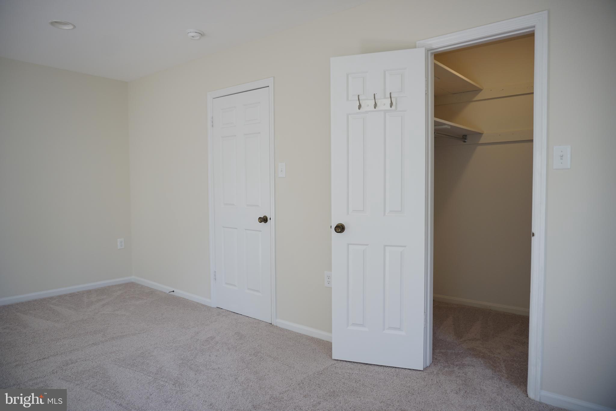 LAKE RIDGE - MOHICAN - Residential