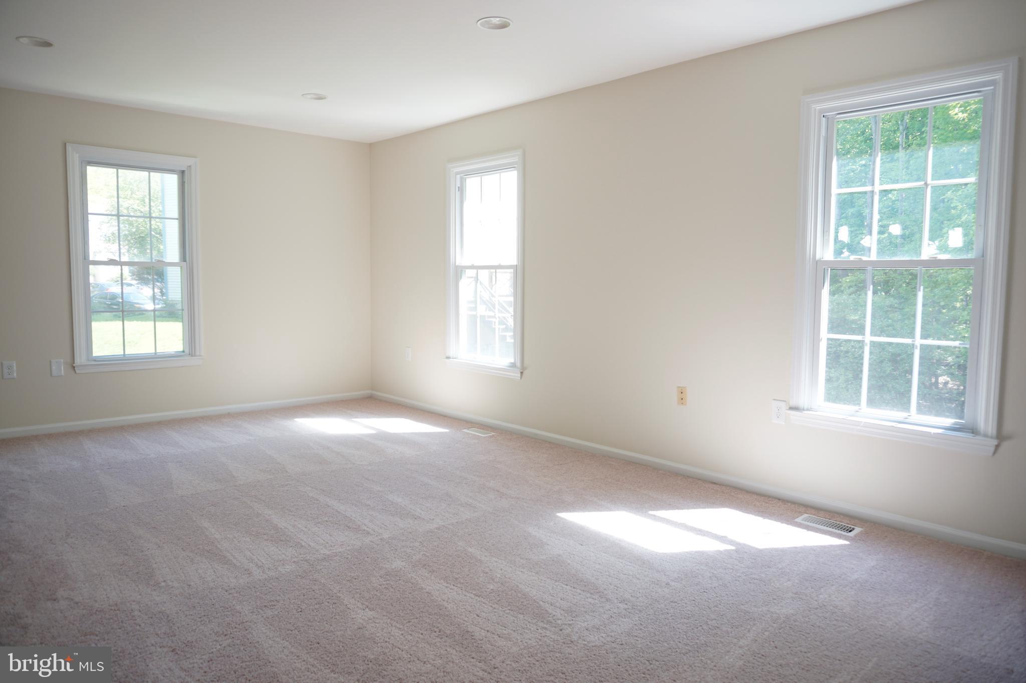 LAKE RIDGE - MOHICAN - Residential