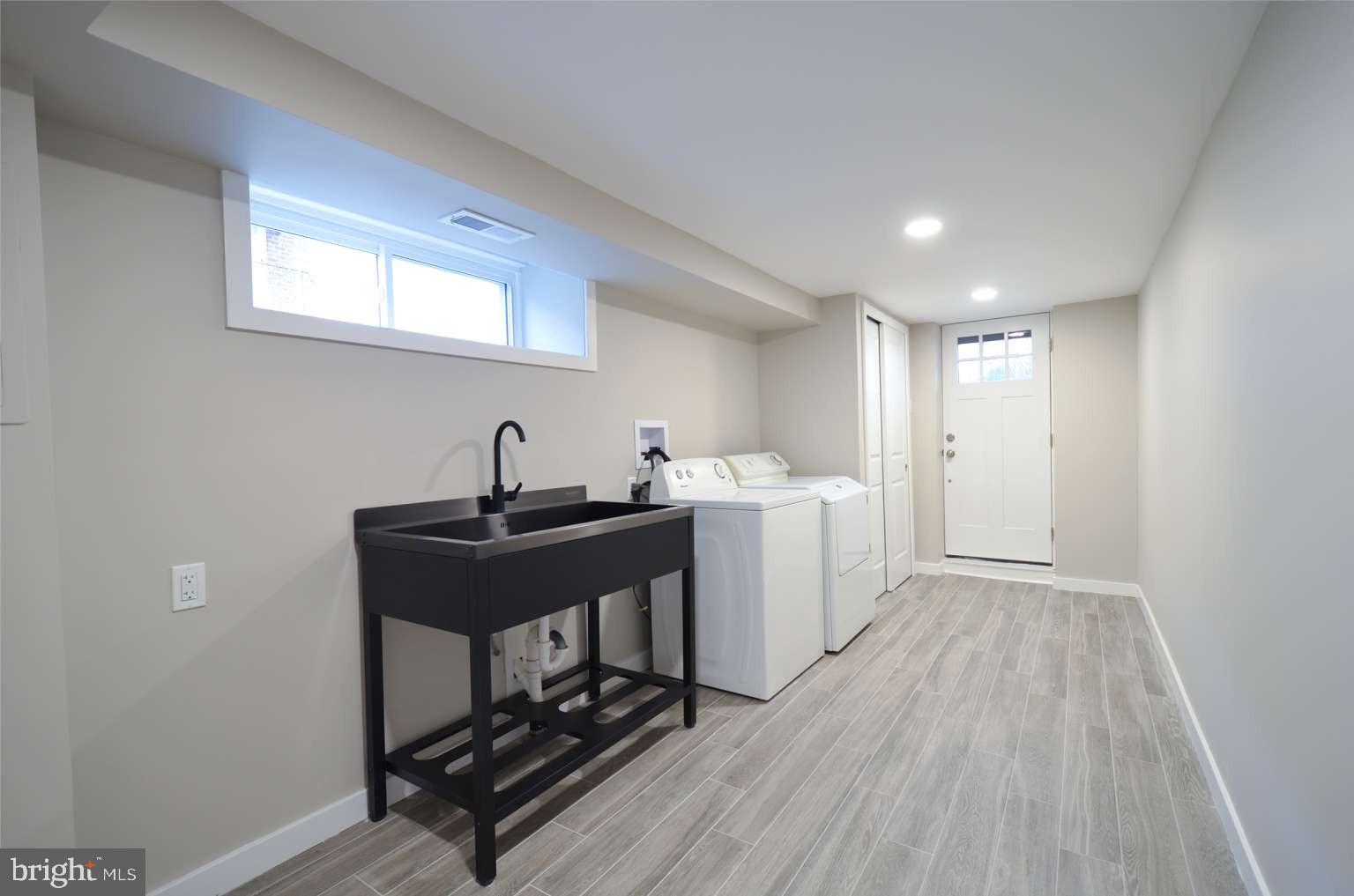 WINCHESTER PARK - Residential