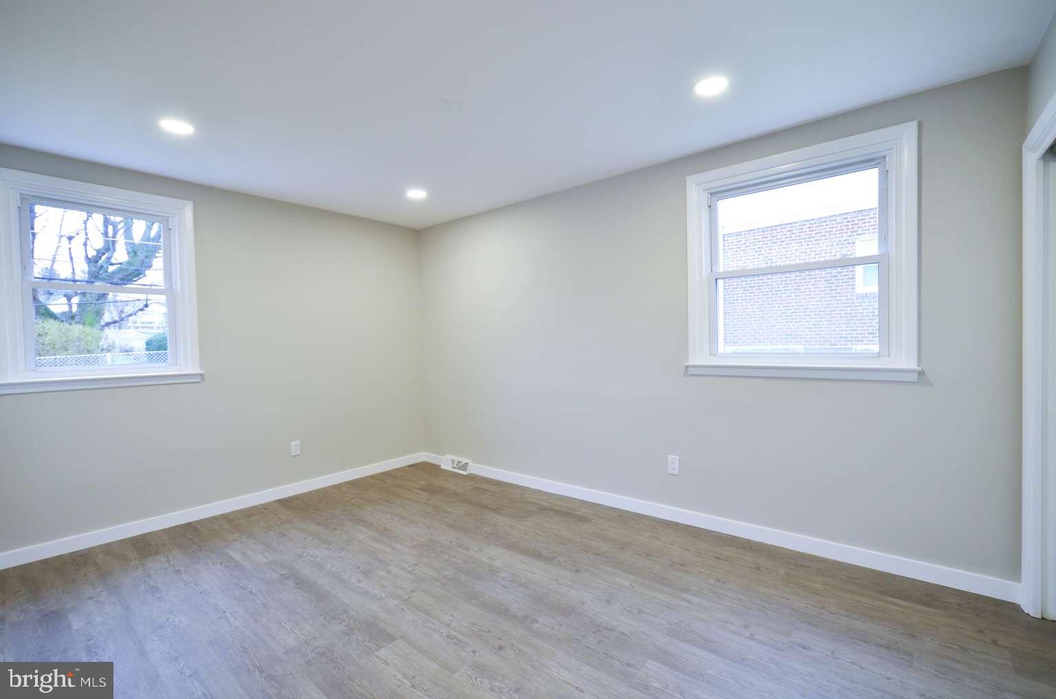 WINCHESTER PARK - Residential