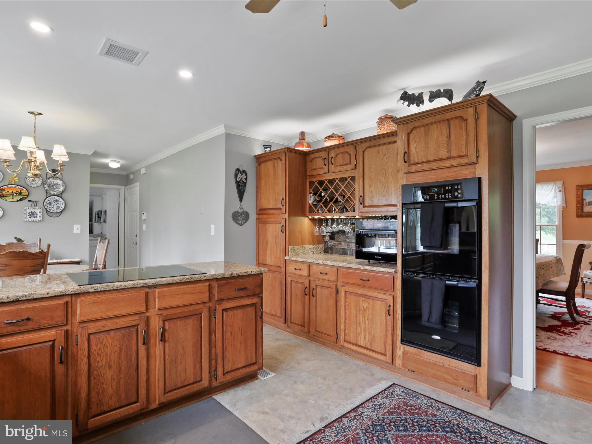 OAKLAND HEIGHTS - Residential