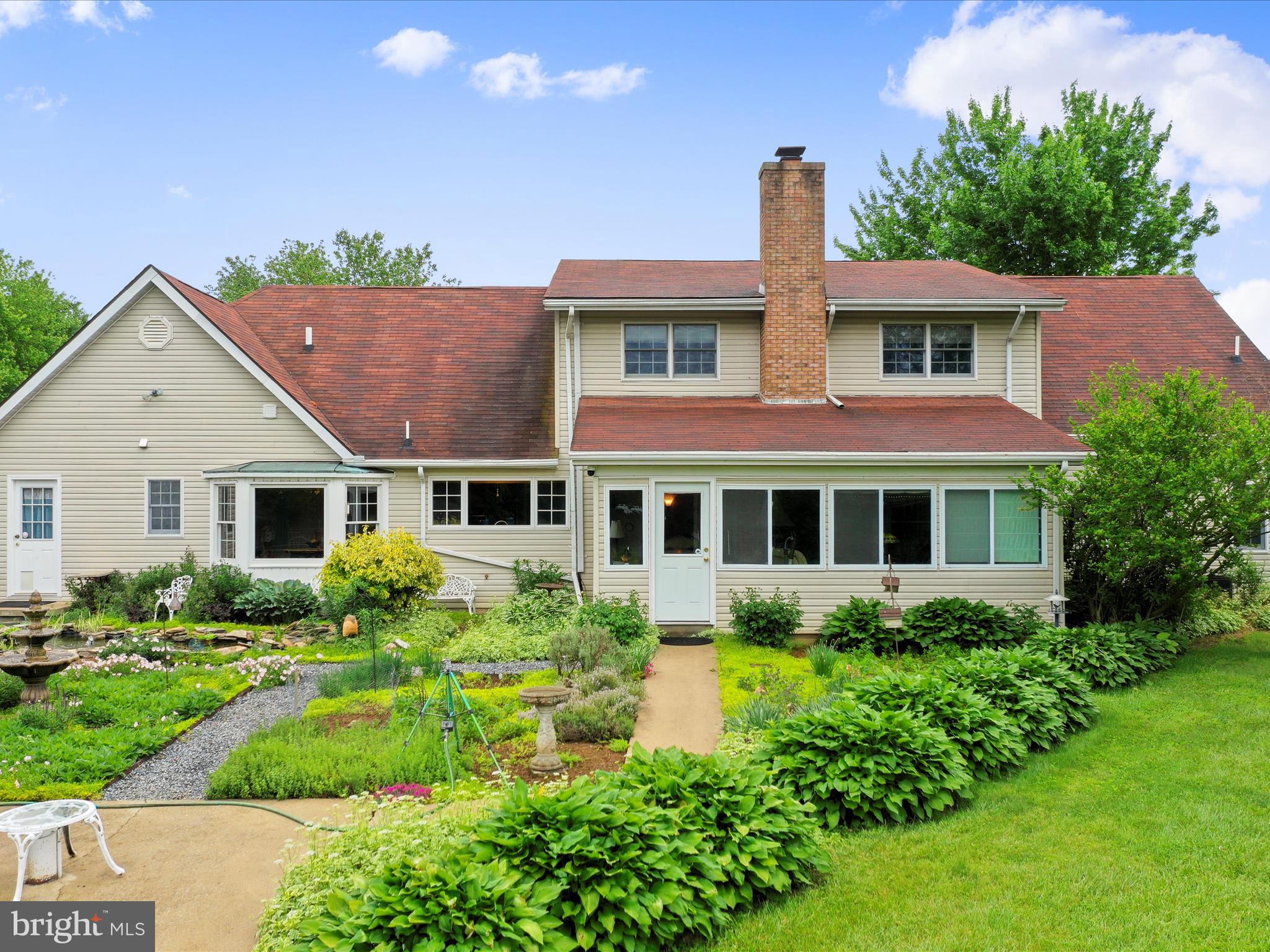 OAKLAND HEIGHTS - Residential