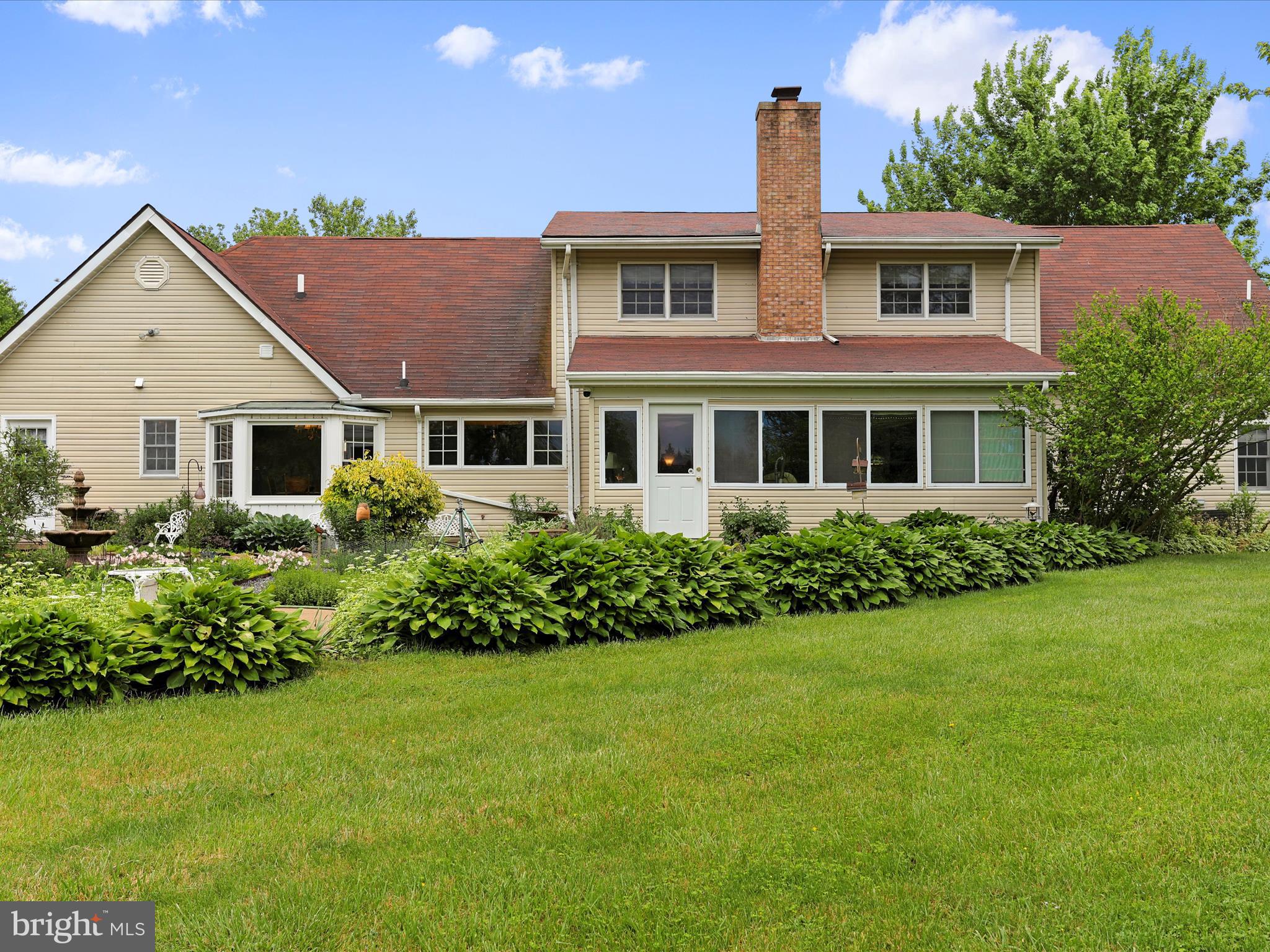 OAKLAND HEIGHTS - Residential