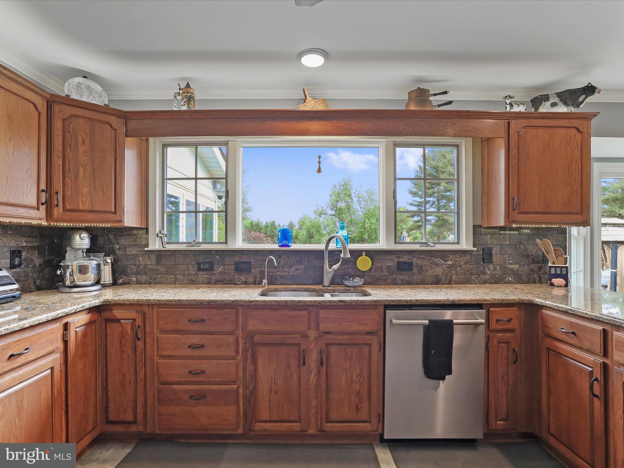 OAKLAND HEIGHTS - Residential