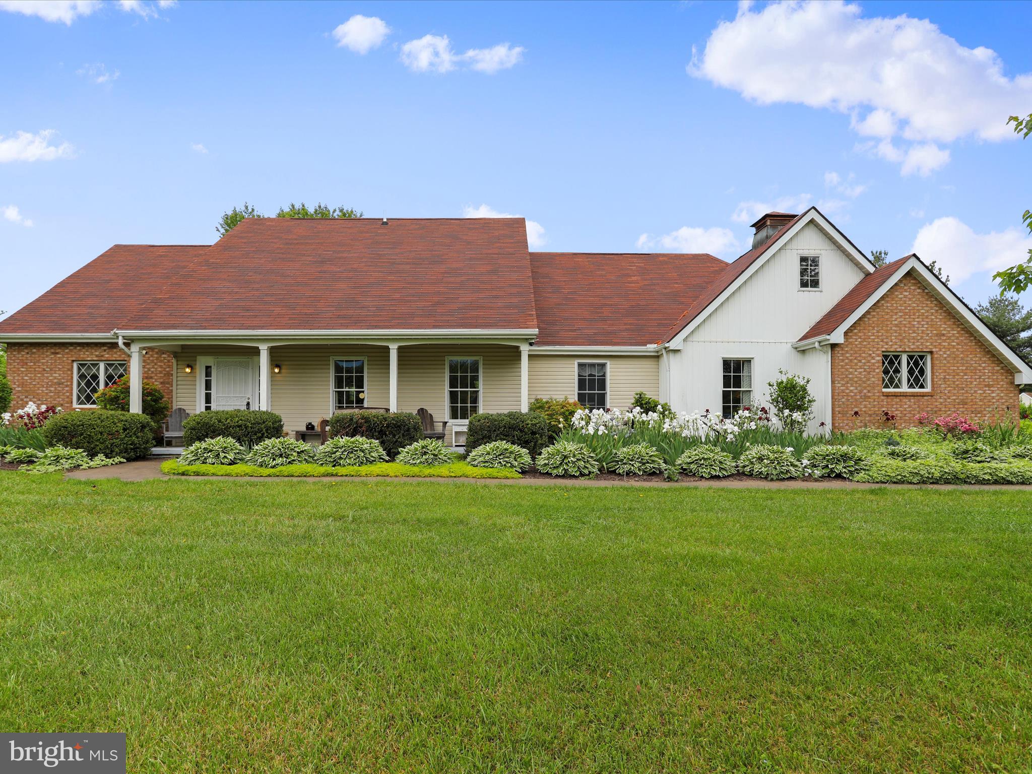 OAKLAND HEIGHTS - Residential