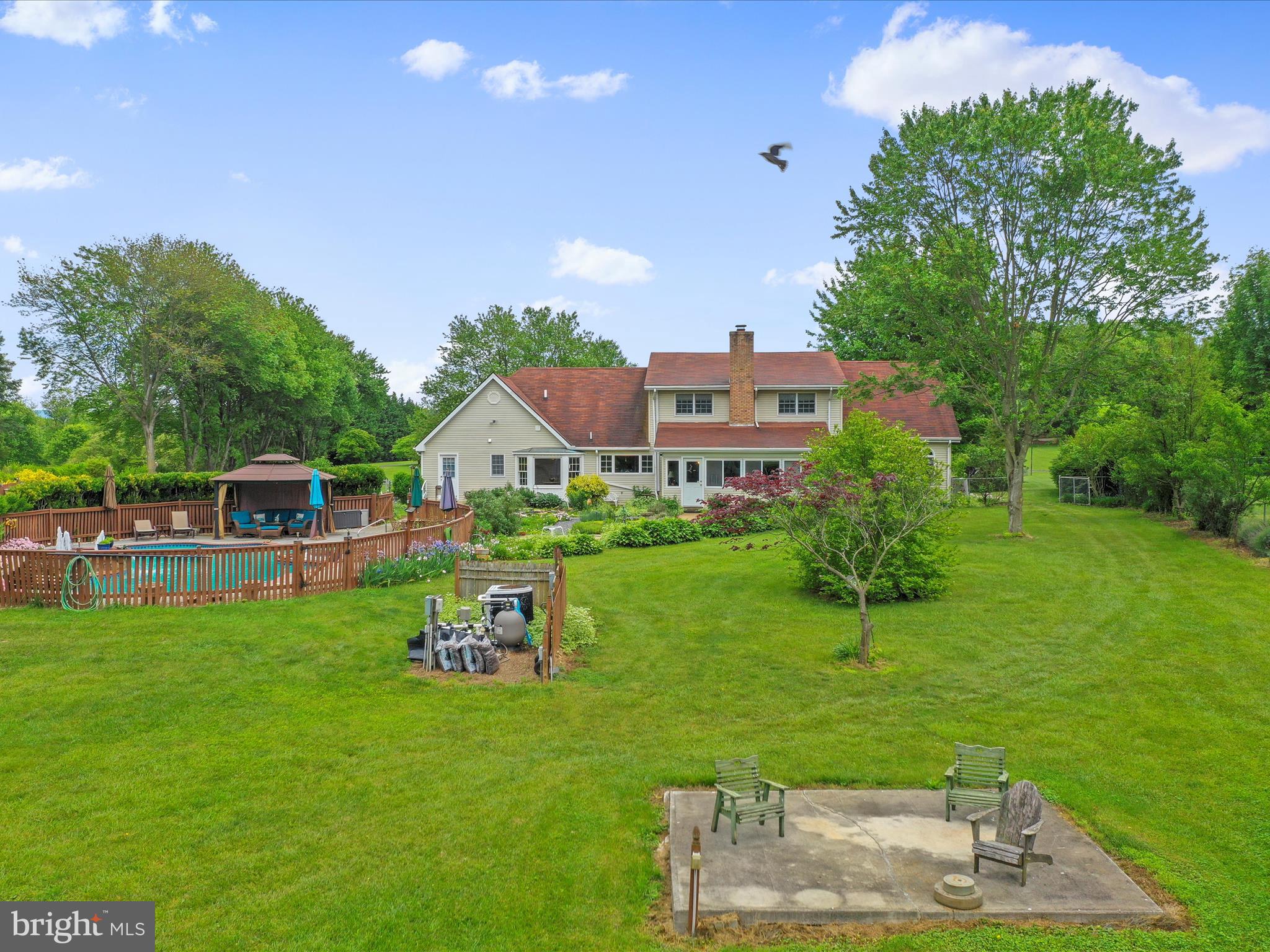 OAKLAND HEIGHTS - Residential