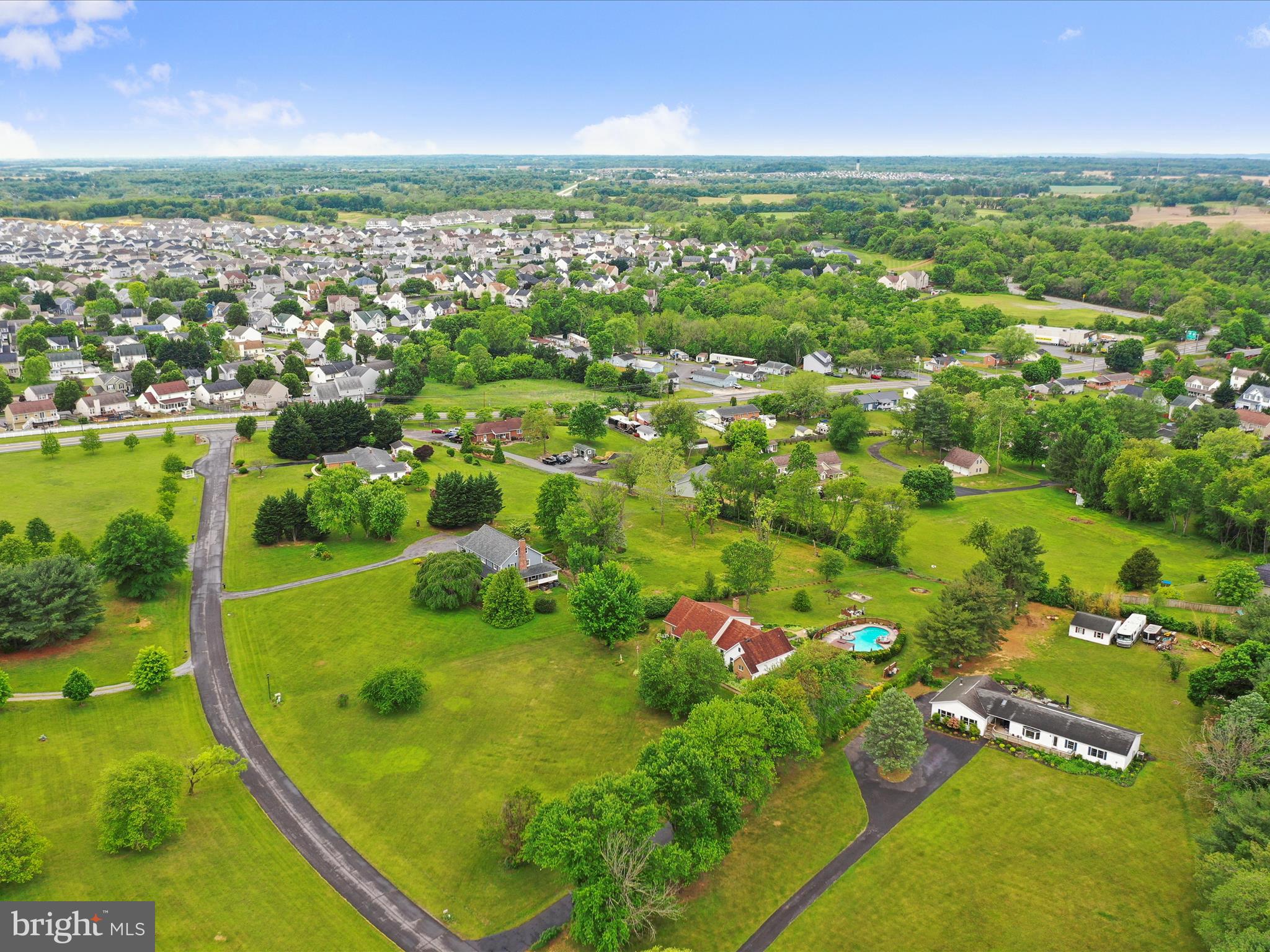 OAKLAND HEIGHTS - Residential