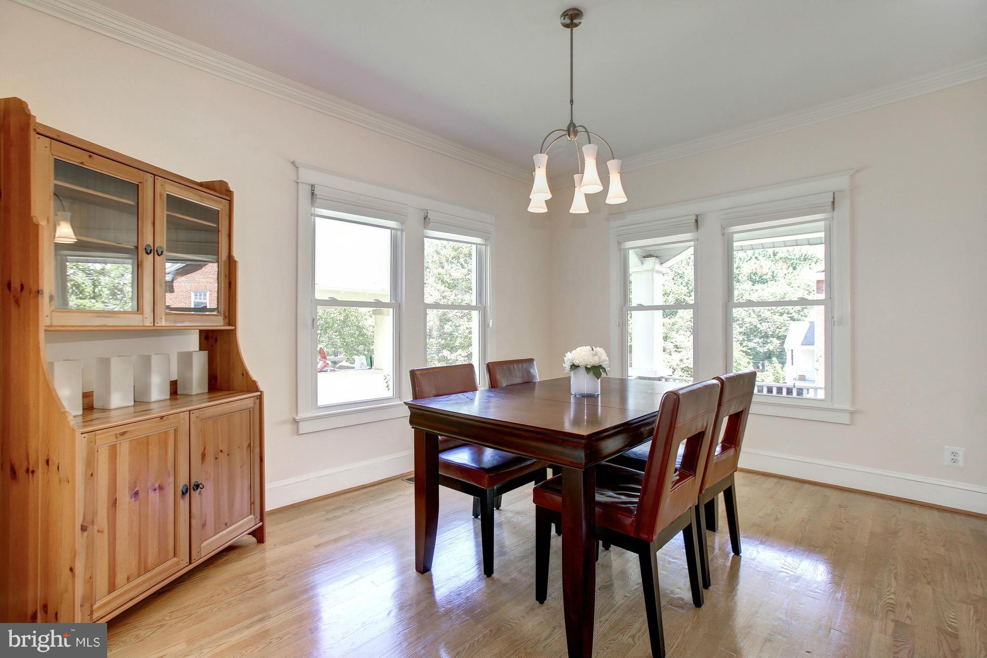 ROSEMONT - Residential