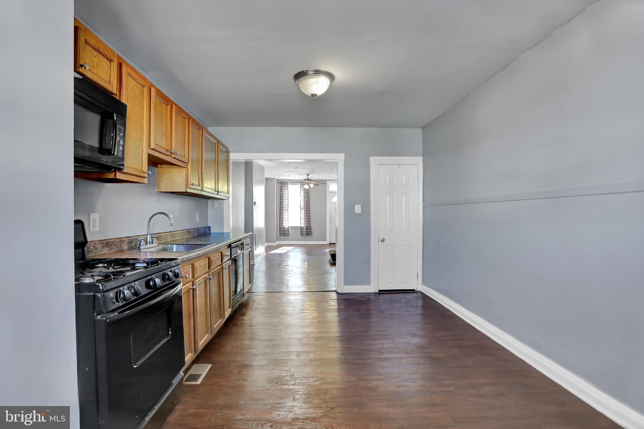 BALTIMORE HIGHLANDS - Residential Lease