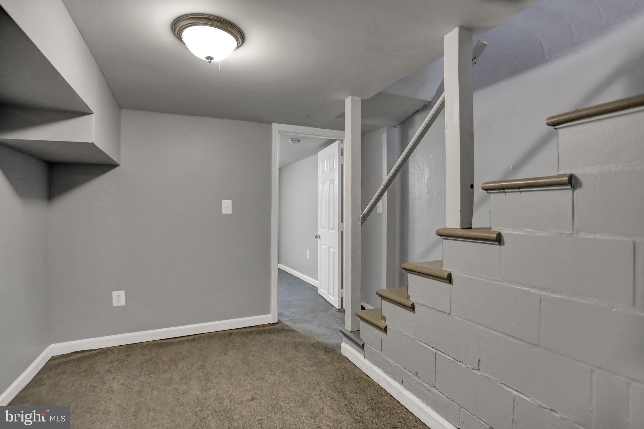 BALTIMORE HIGHLANDS - Residential Lease