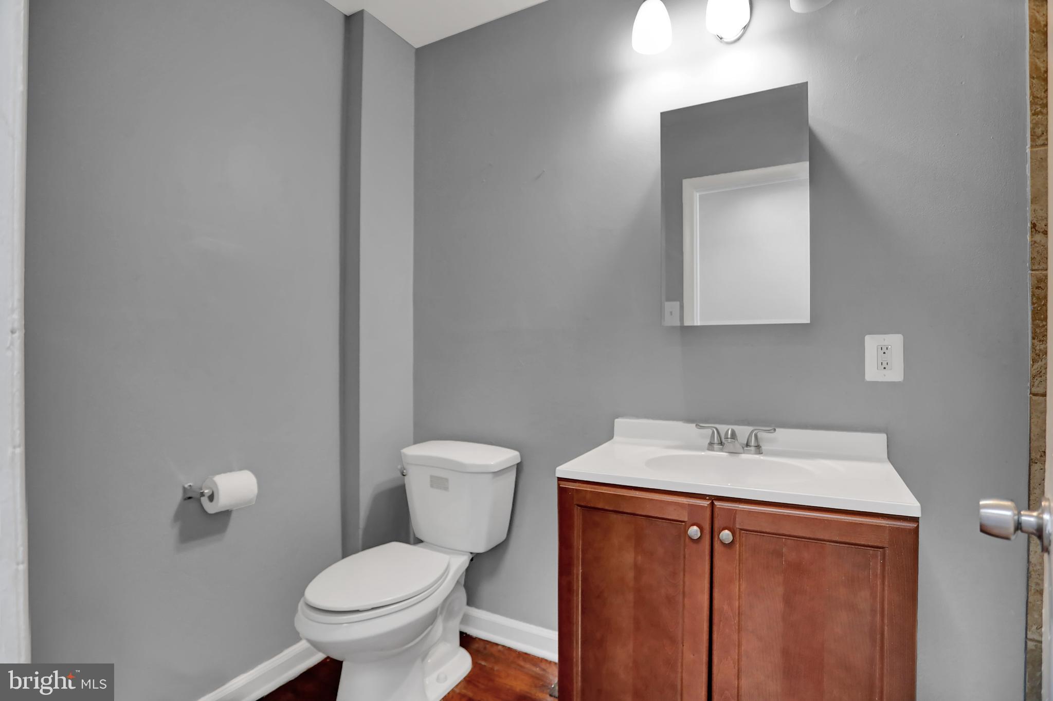 BALTIMORE HIGHLANDS - Residential Lease