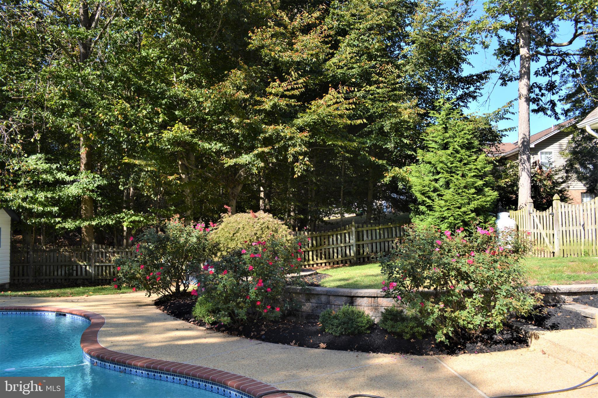 KINGS GRANT LA PLATA - Residential