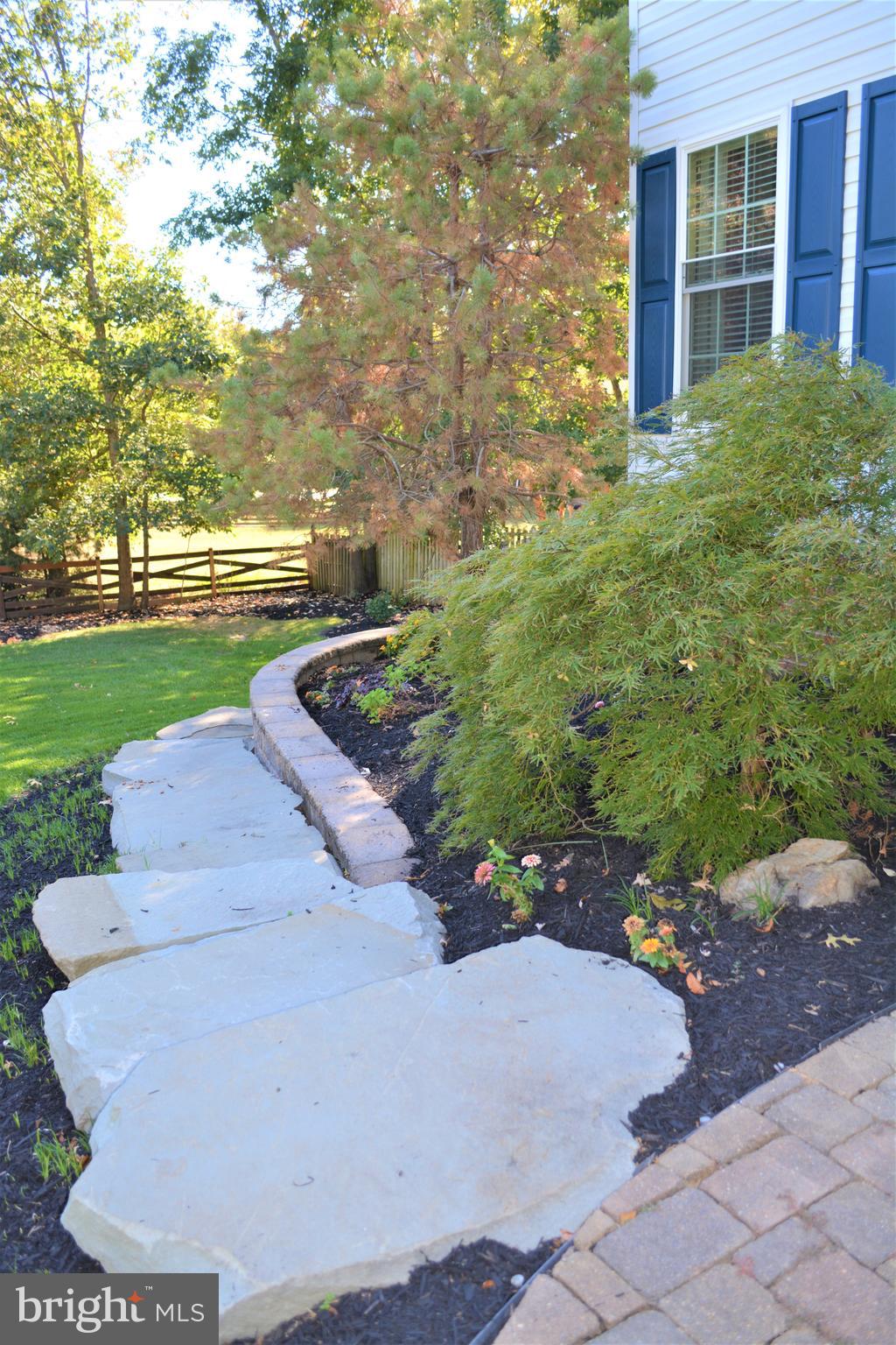 KINGS GRANT LA PLATA - Residential