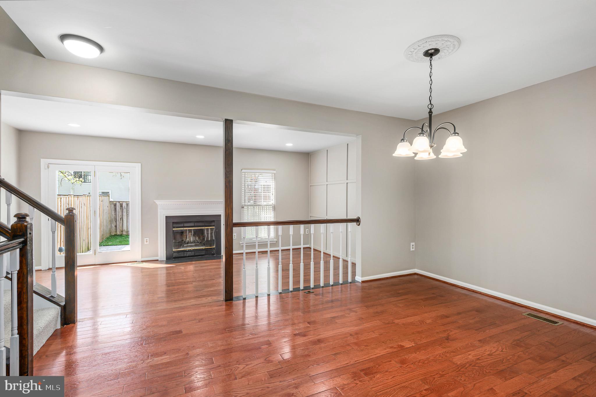 COUNTRYSIDE - Residential