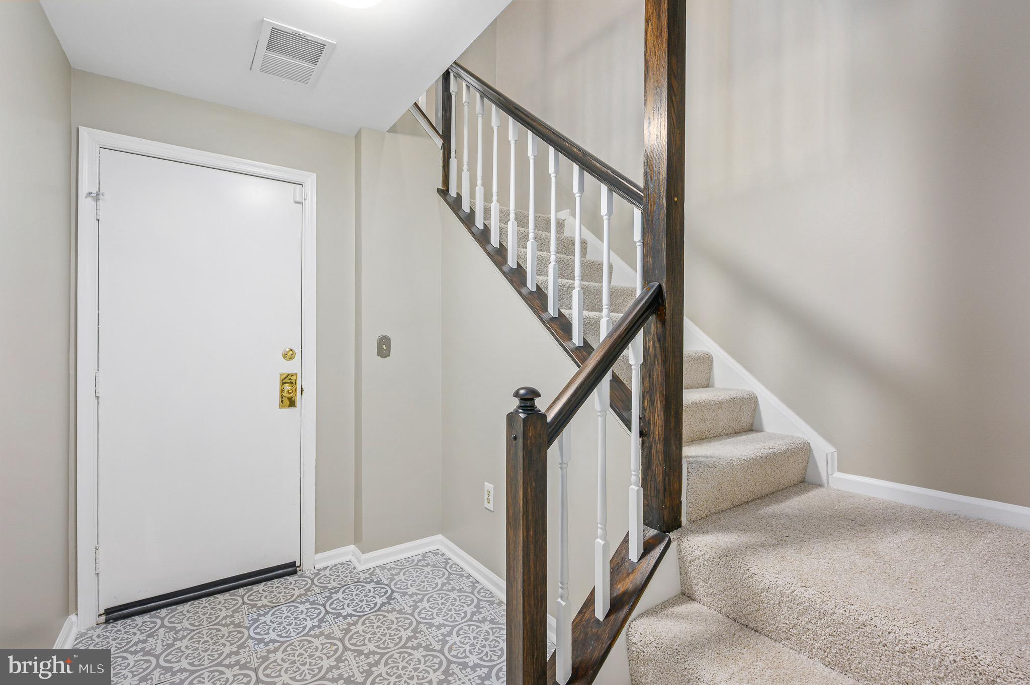 COUNTRYSIDE - Residential