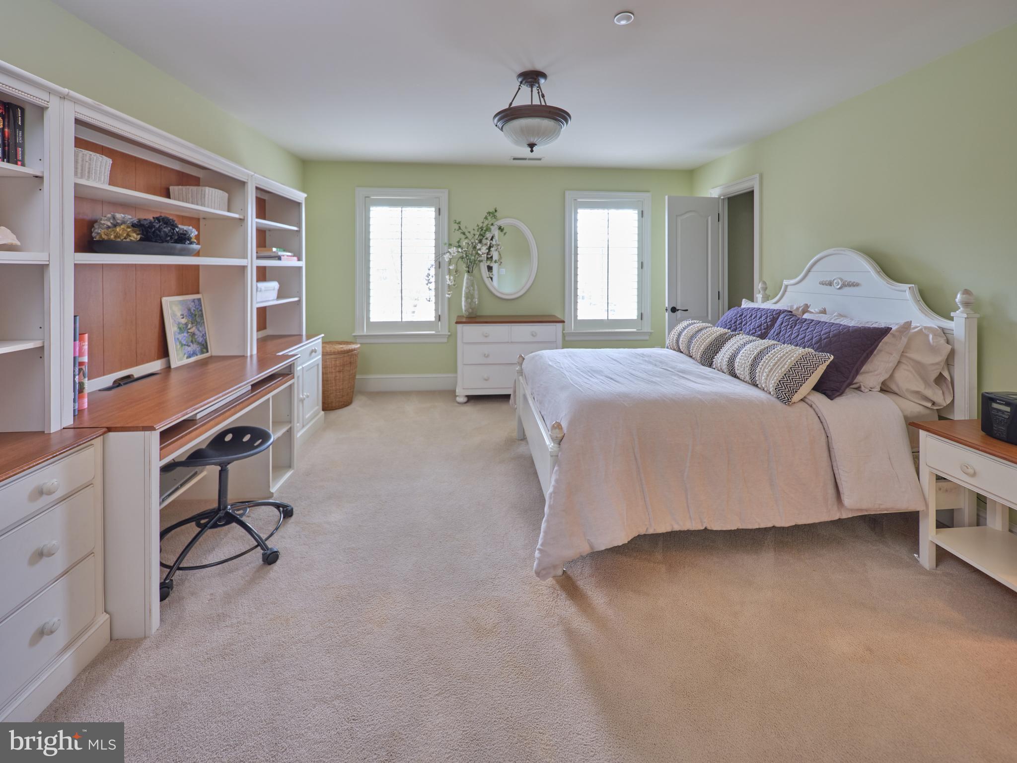 STONEYMEAD - Residential