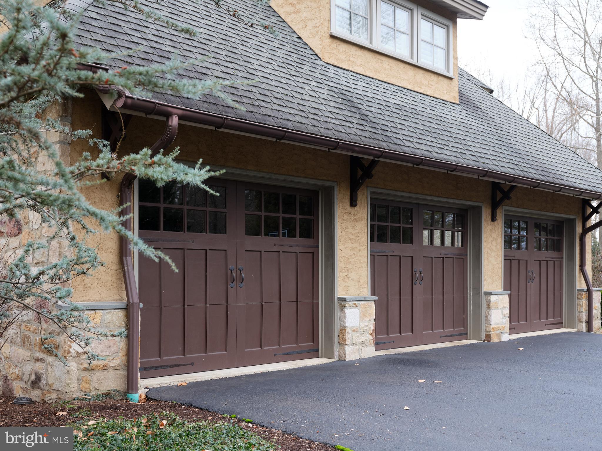 STONEYMEAD - Residential