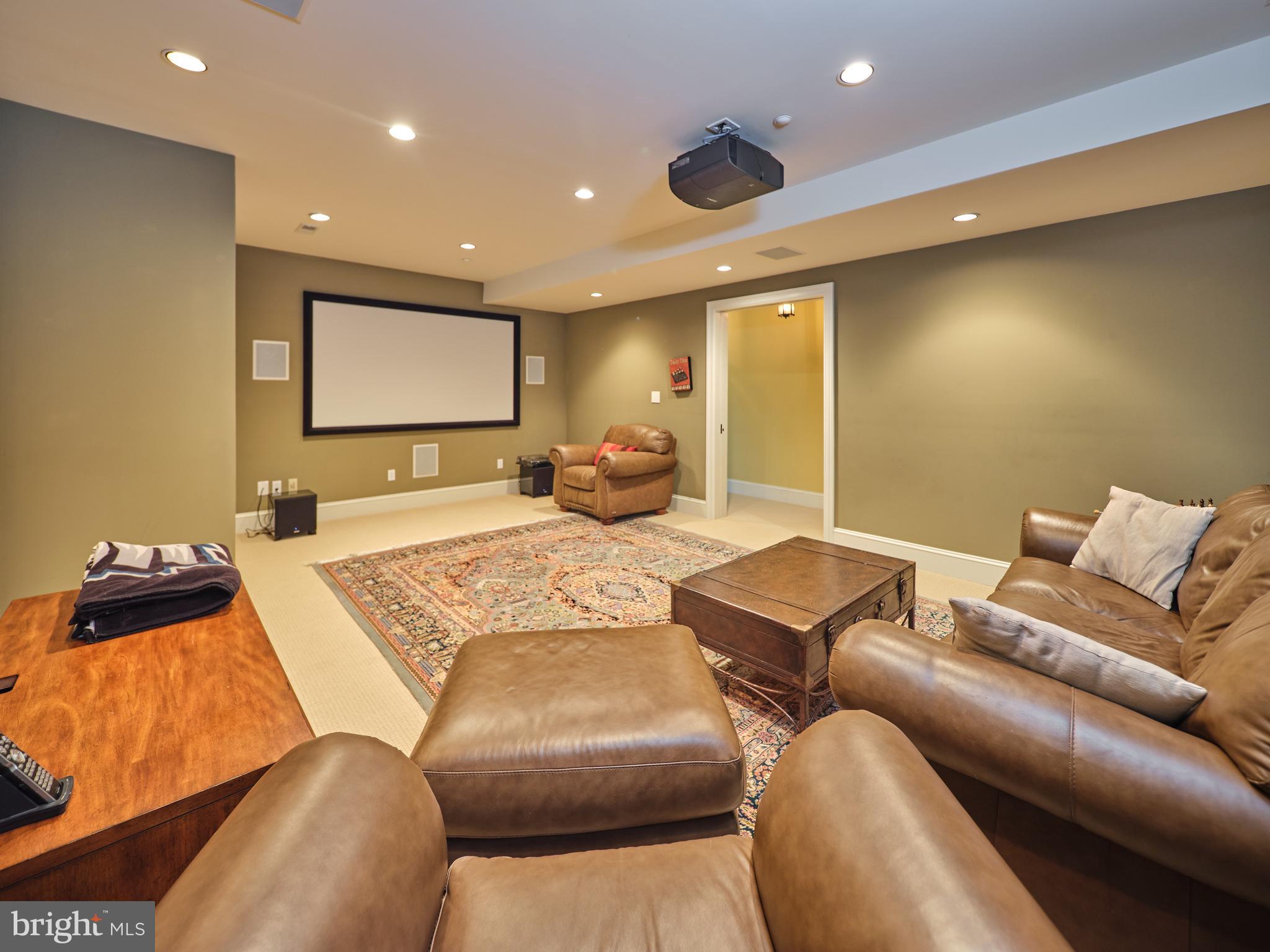 STONEYMEAD - Residential