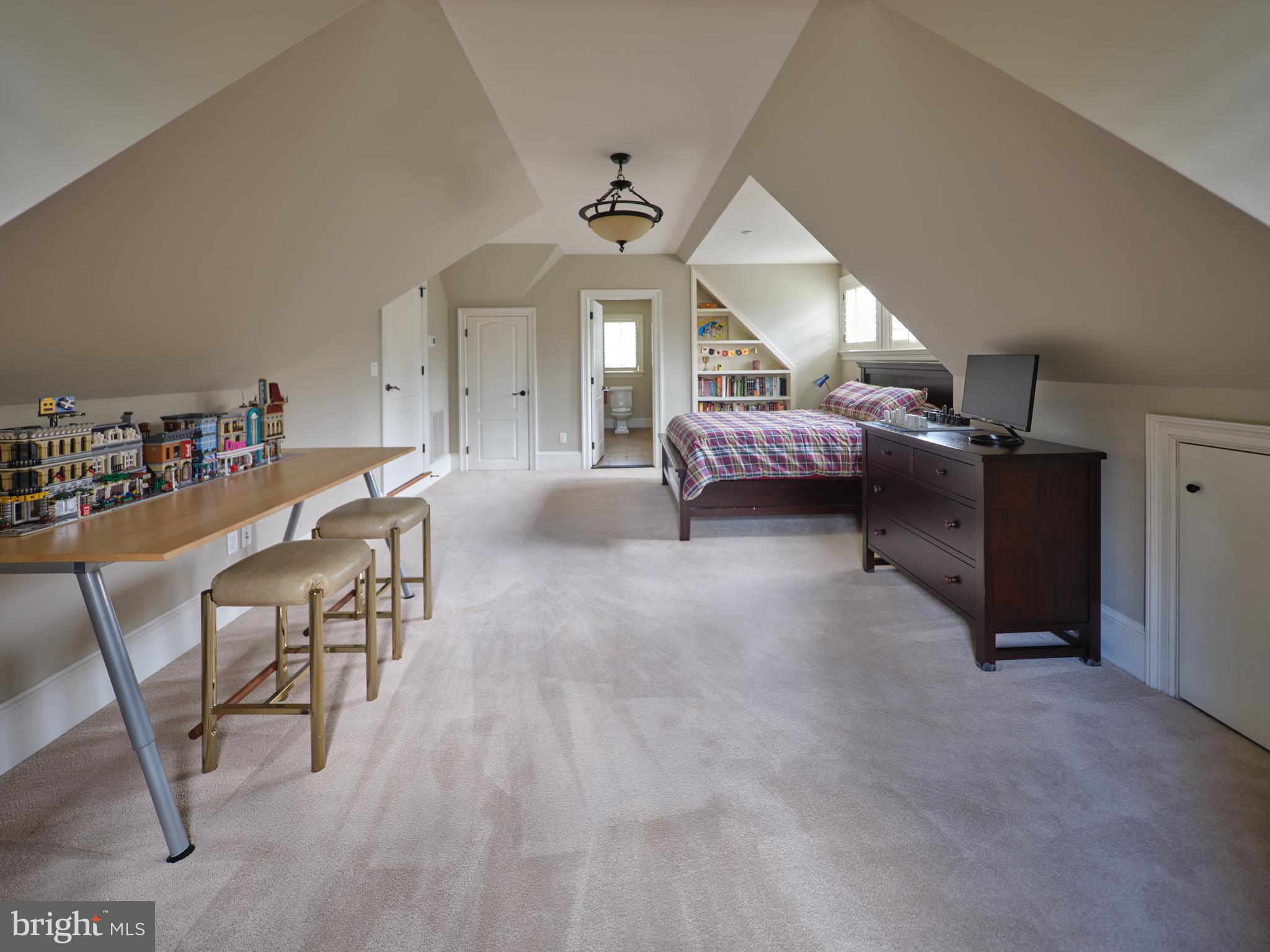 STONEYMEAD - Residential