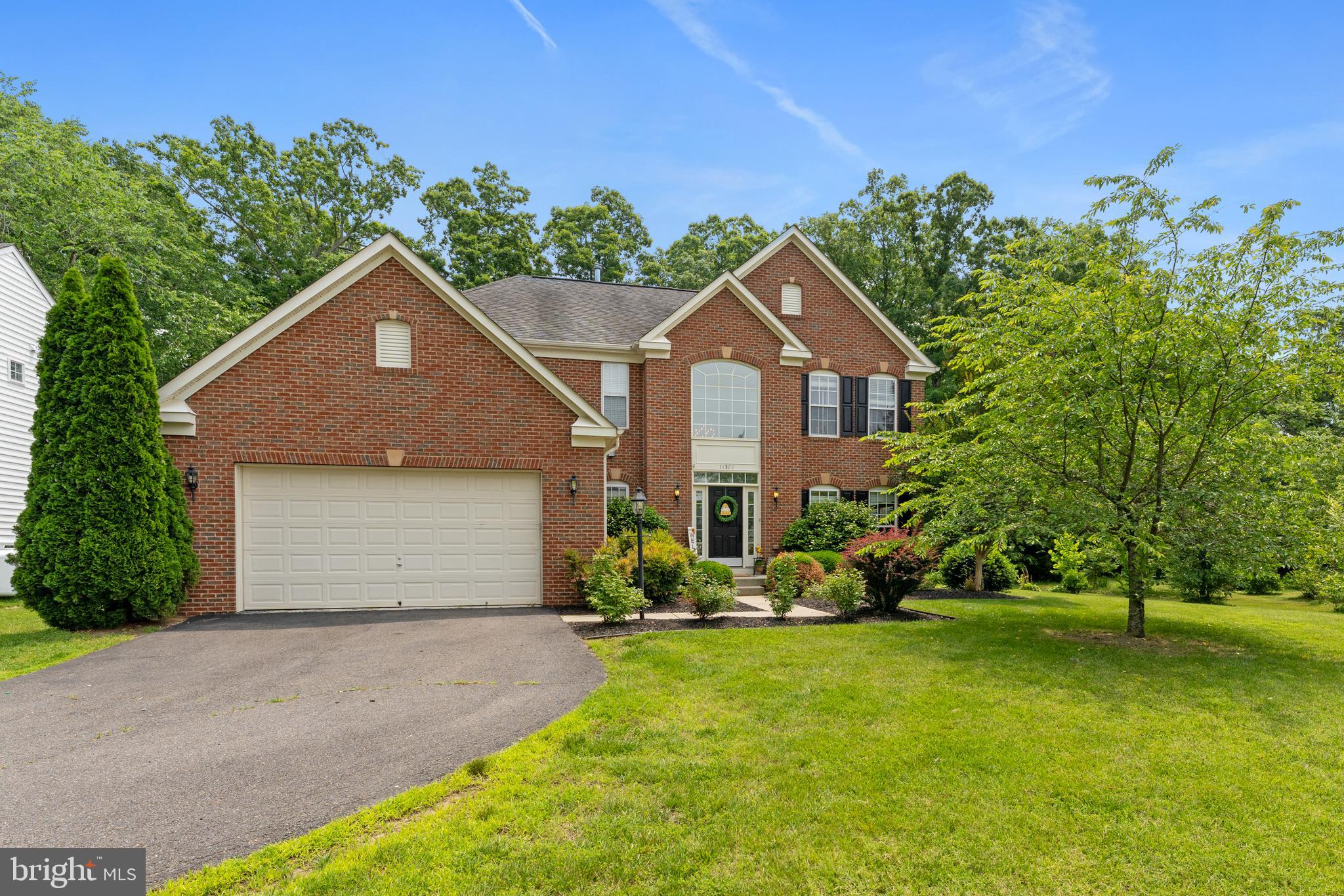 11595 HOPYARD DRIVE