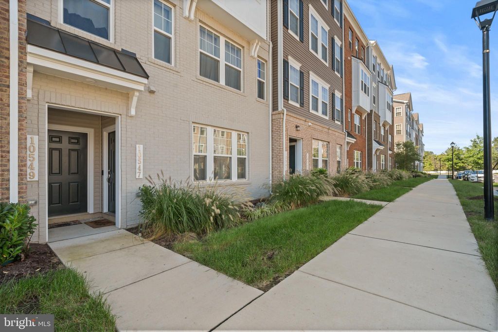 Photo of 10549 Jim Lovell Lane #1422, LANHAM, MD 20706 (MLS # MDPG2166876)