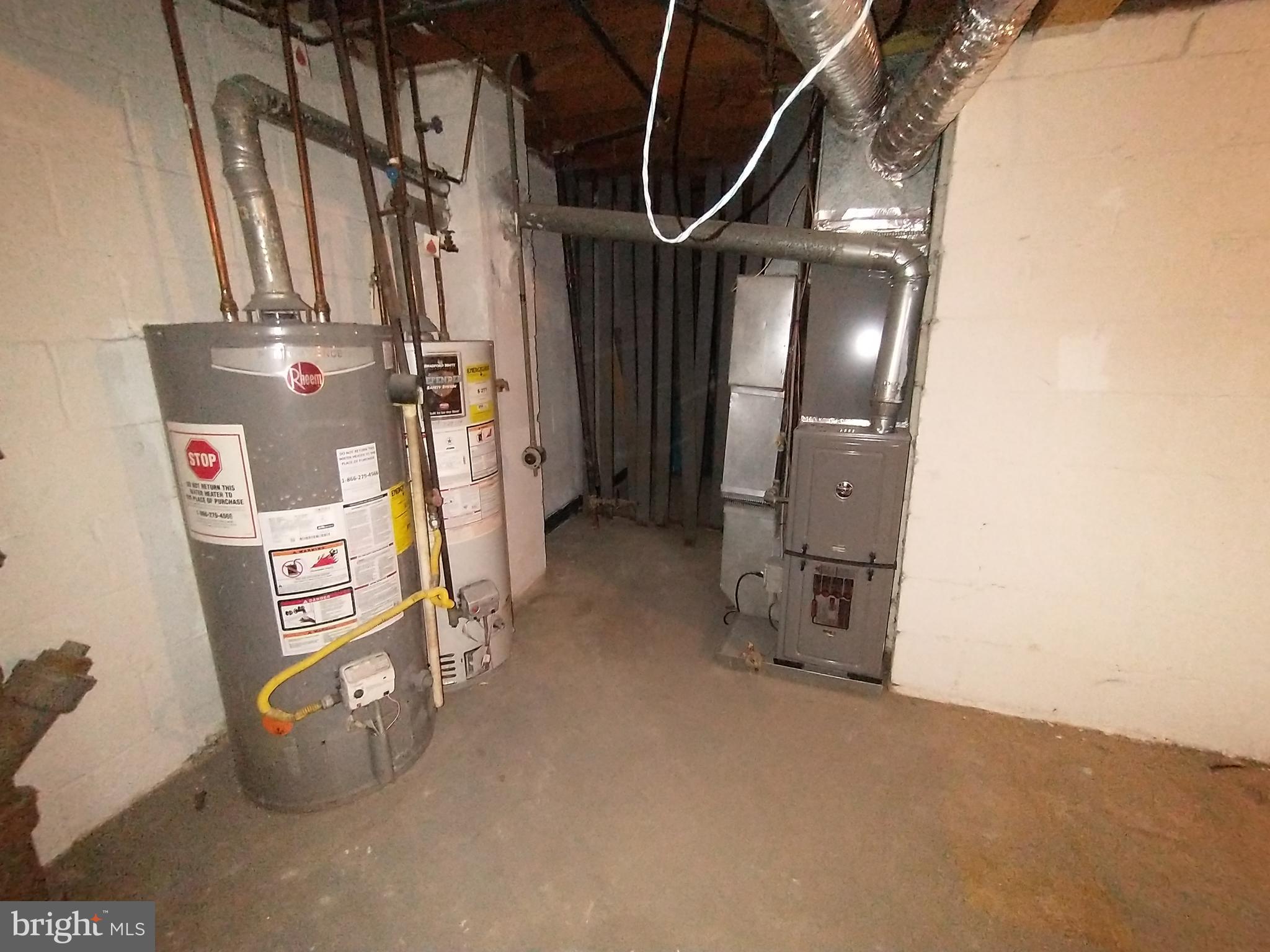 GLEN OAKS - Residential