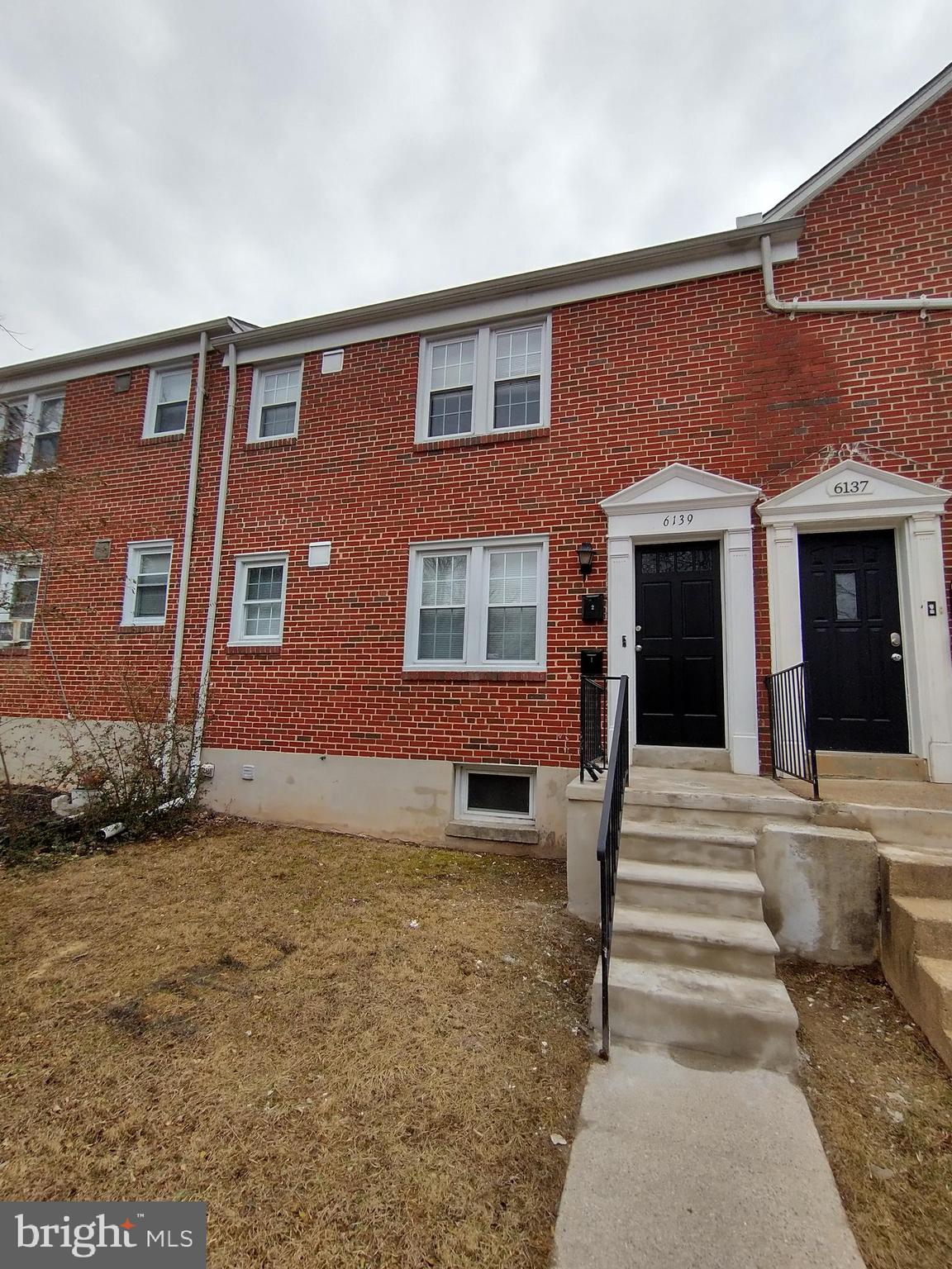 GLEN OAKS - Residential