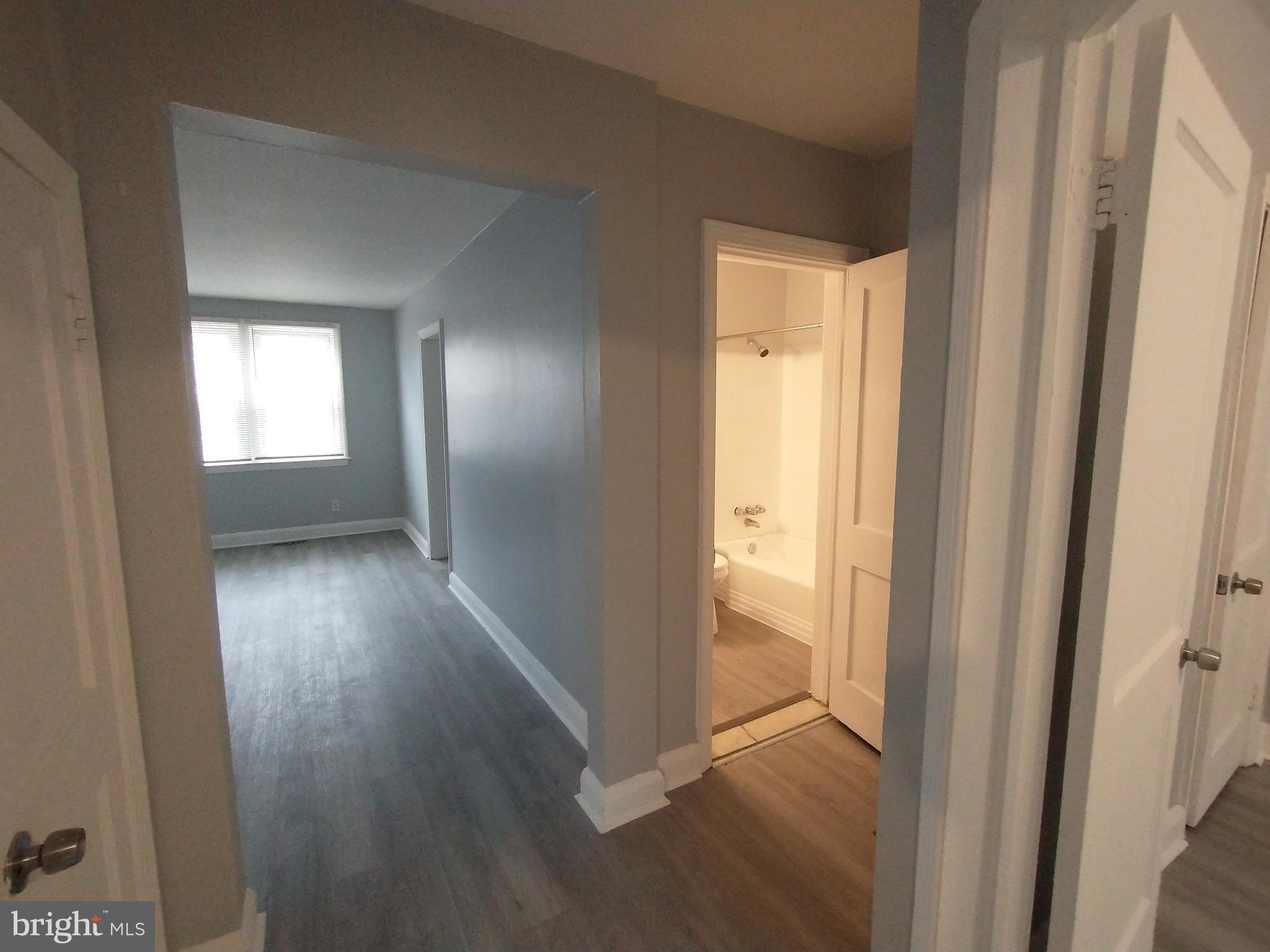 GLEN OAKS - Residential