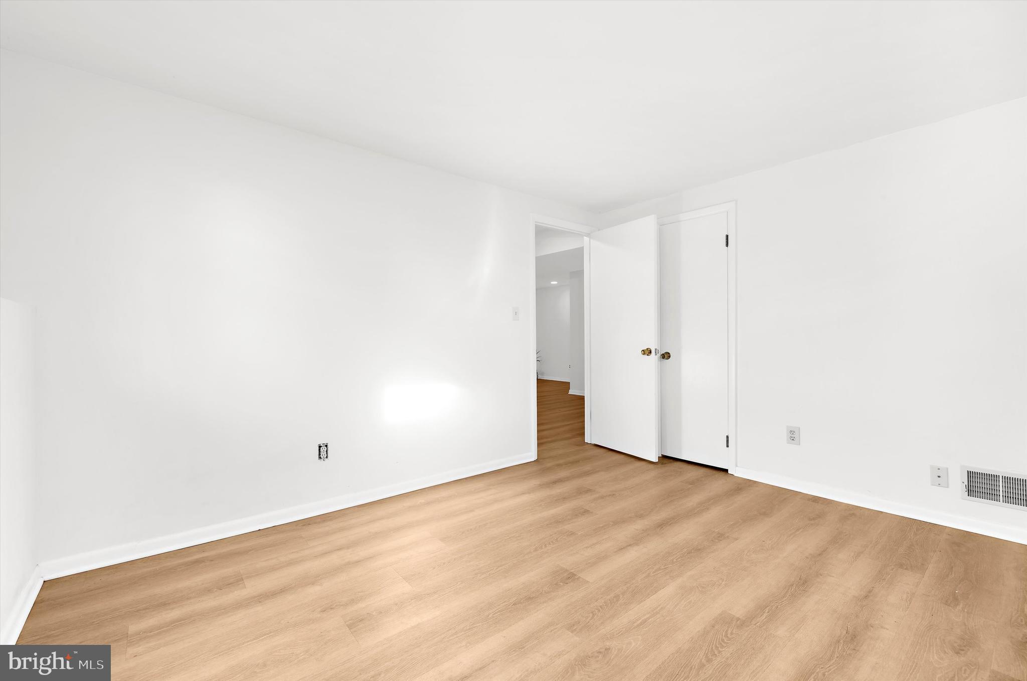 CARROLLTON MANOR - Residential