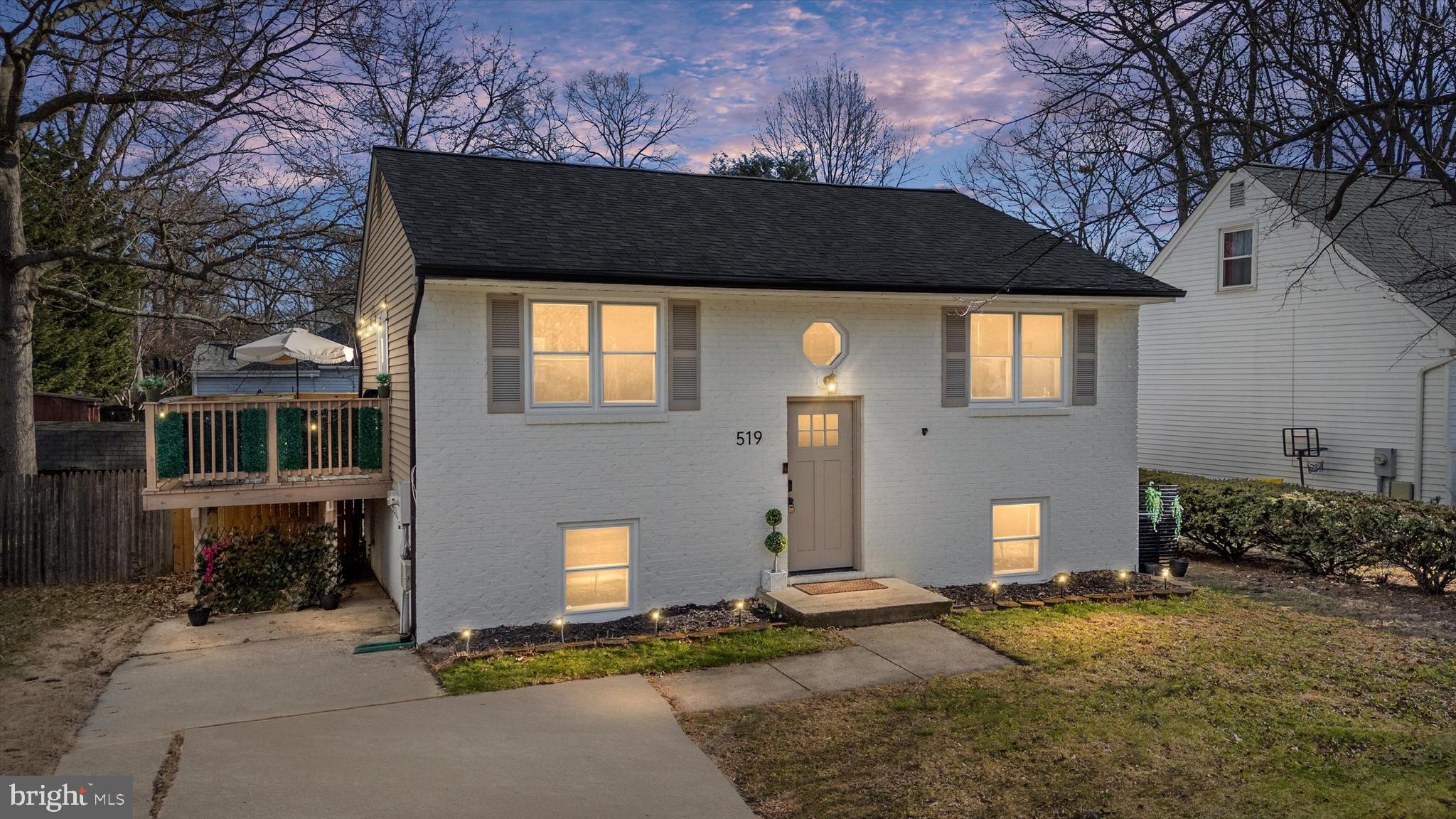 CARROLLTON MANOR - Residential