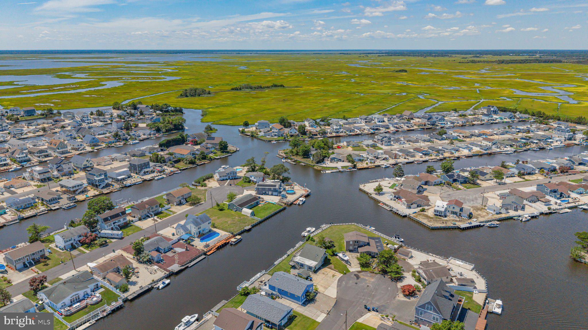 33 W MULLICA ROAD