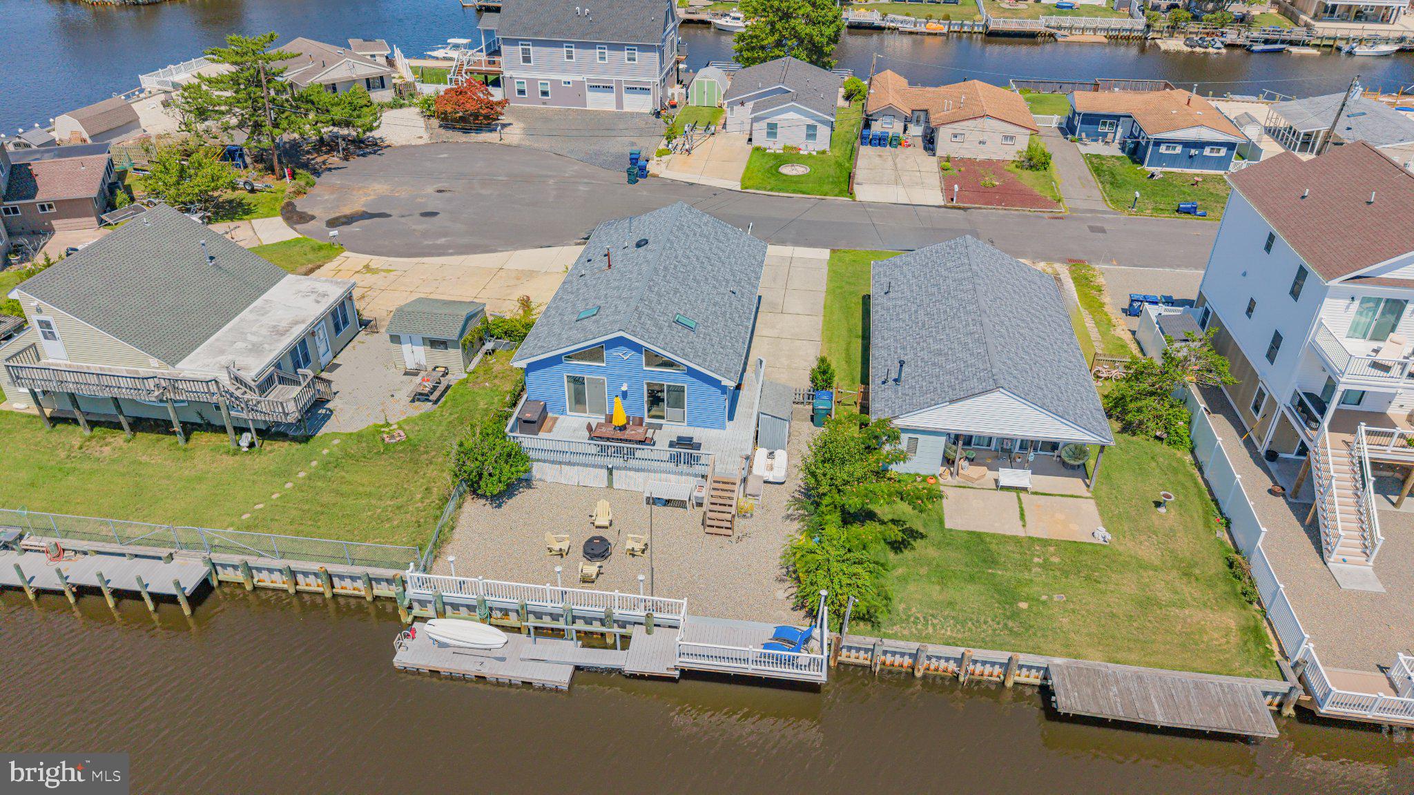33 W MULLICA ROAD